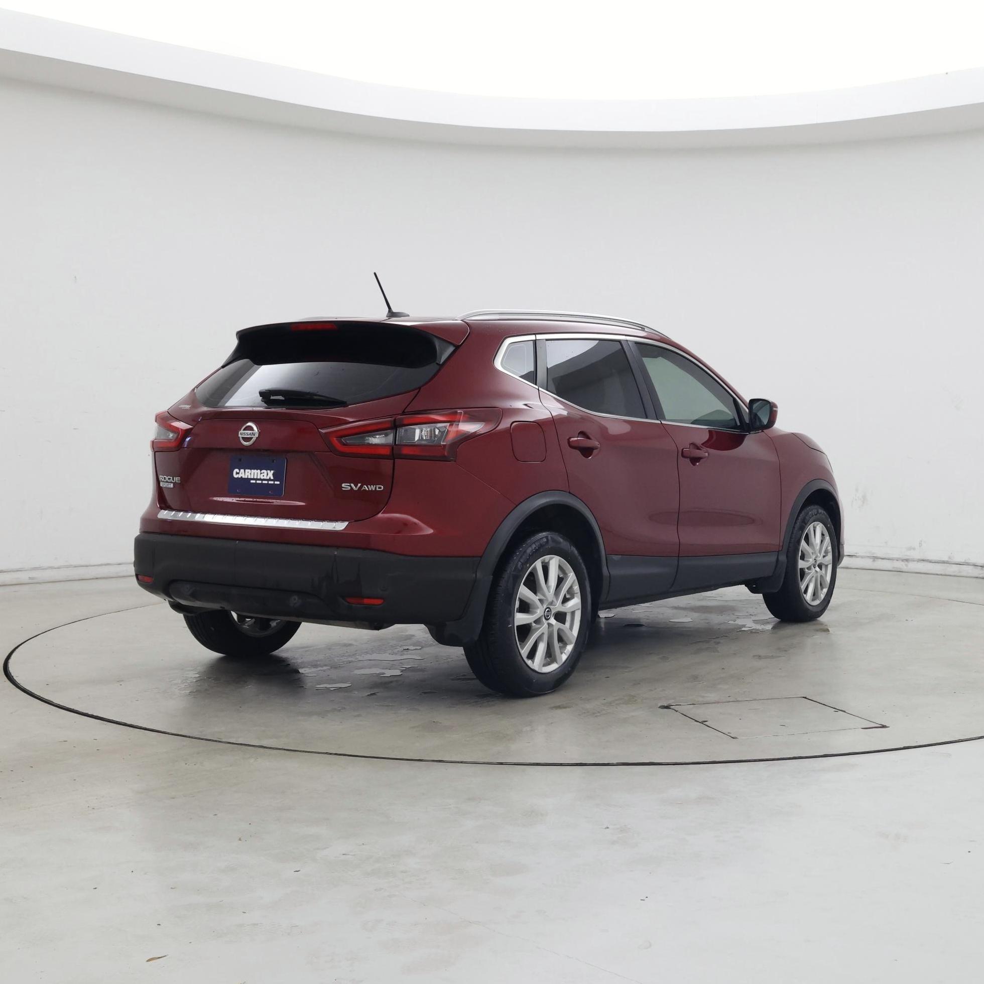 Thumbnail: 2021 Nissan Rogue Sport - 8