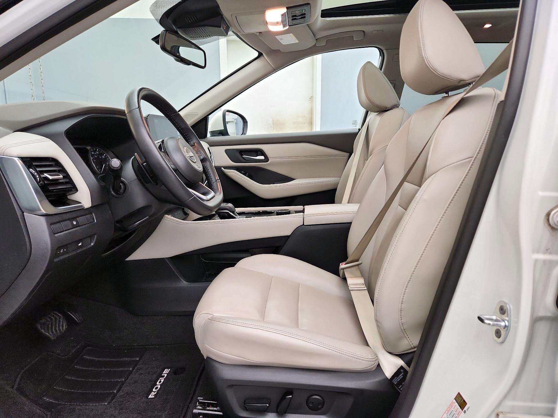 Thumbnail: 2022 Nissan Rogue - 11