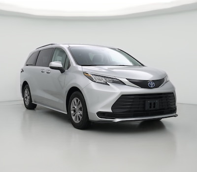 2022 Toyota Sienna LE