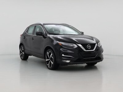 Black 2022 Nissan Rogue Sport SL