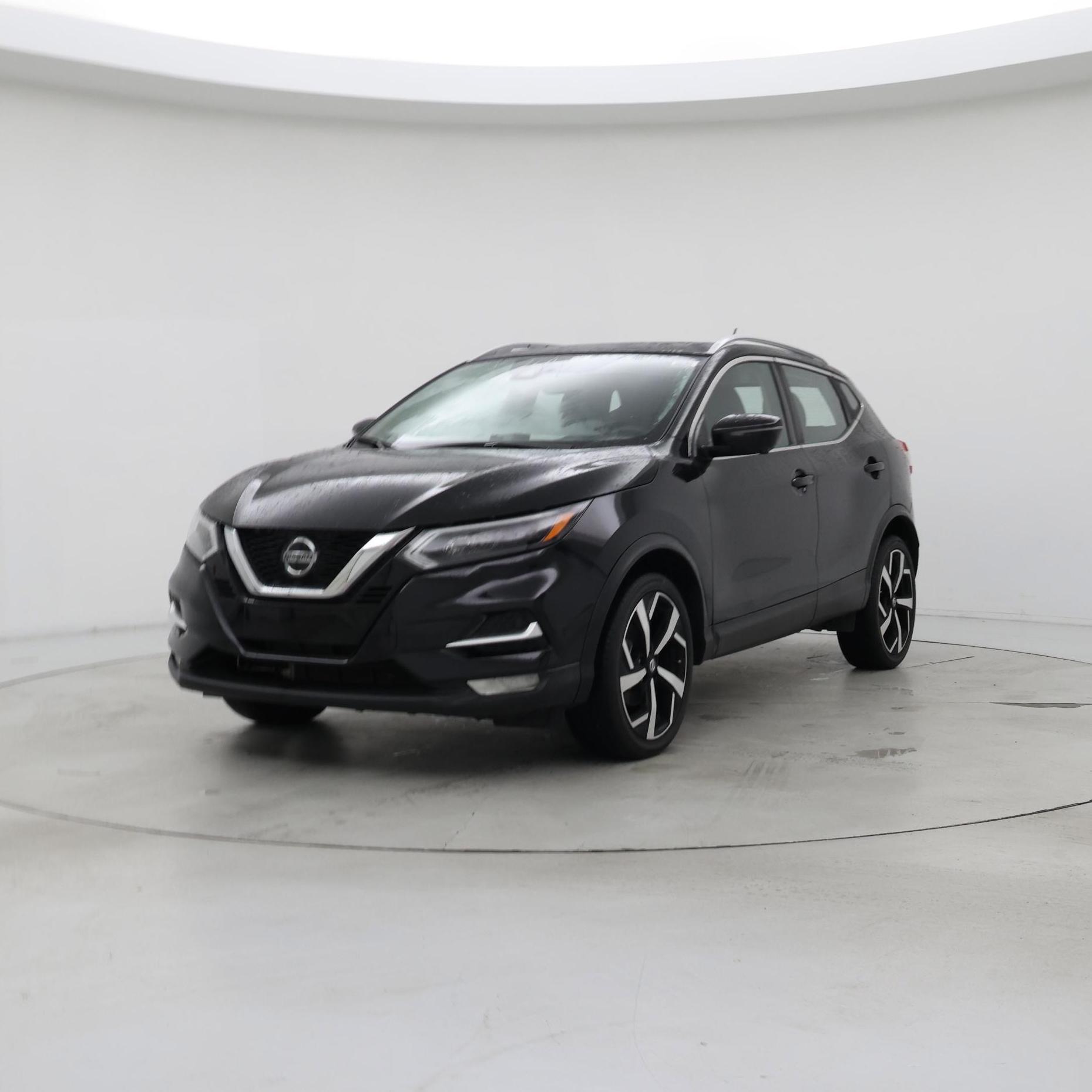 Thumbnail: 2022 Nissan Rogue Sport - 4