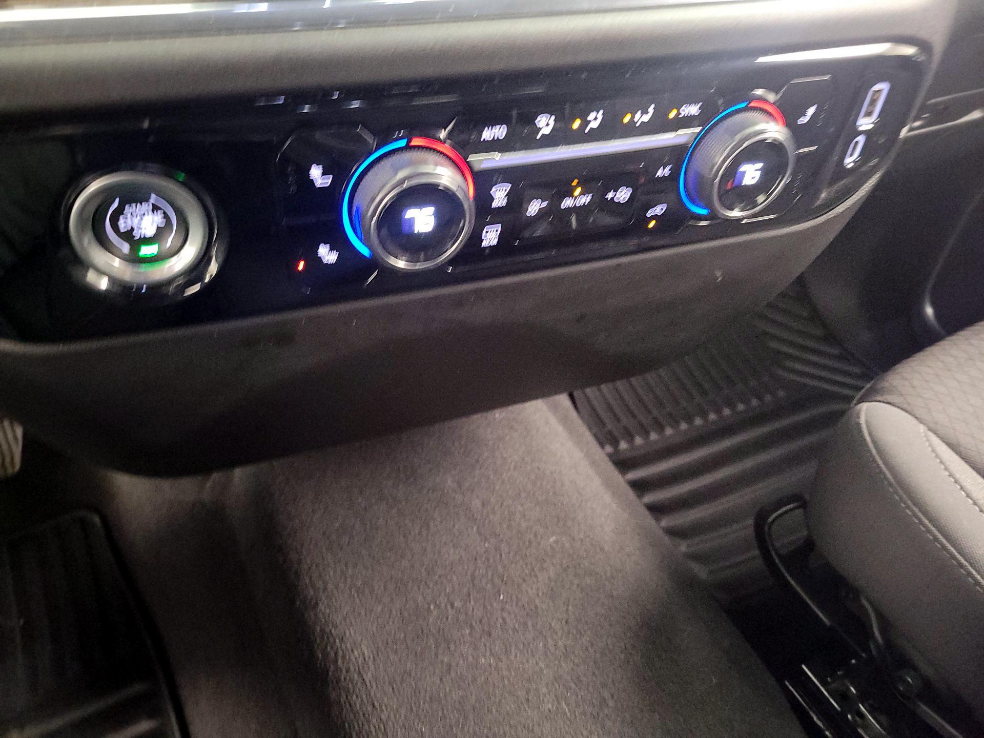 Thumbnail: 2023 Chevrolet Silverado 1500 - 16