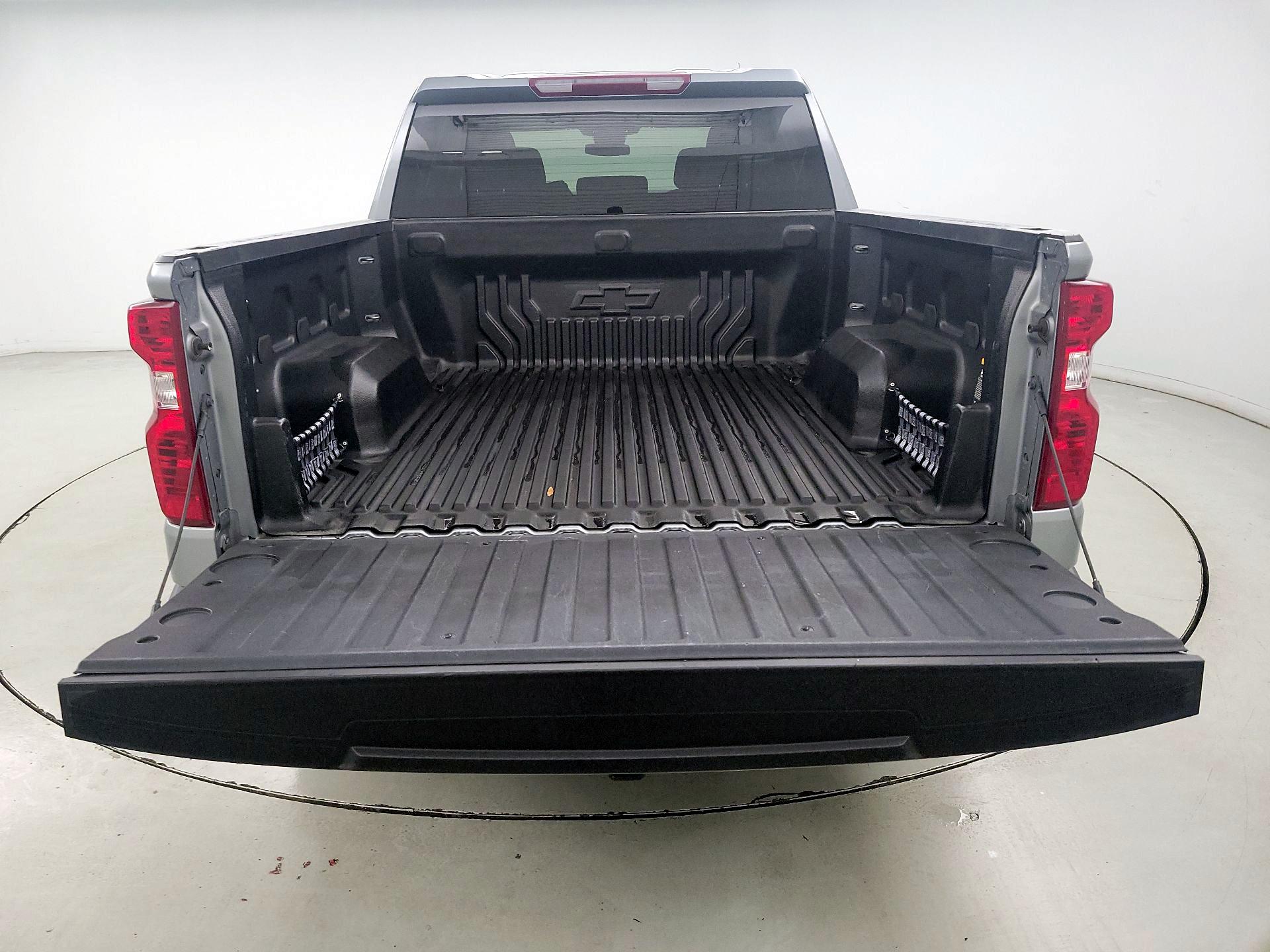 Thumbnail: 2023 Chevrolet Silverado 1500 - 20