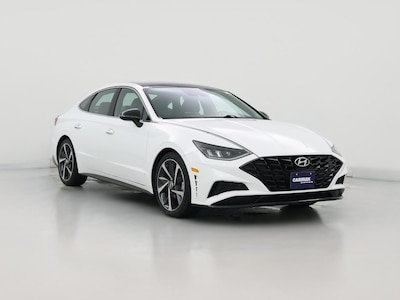 White 2023 Hyundai Sonata SEL Plus