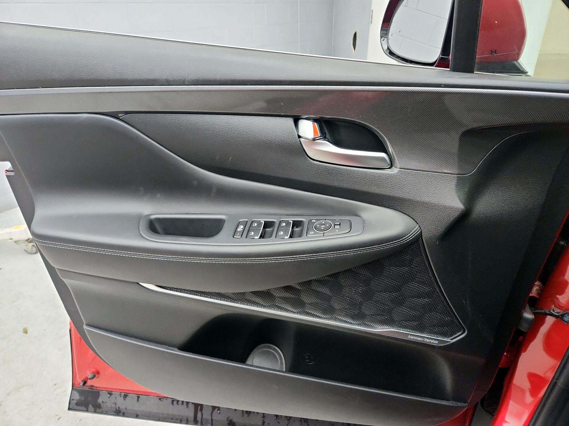 Thumbnail: 2023 Hyundai Santa Fe - 12