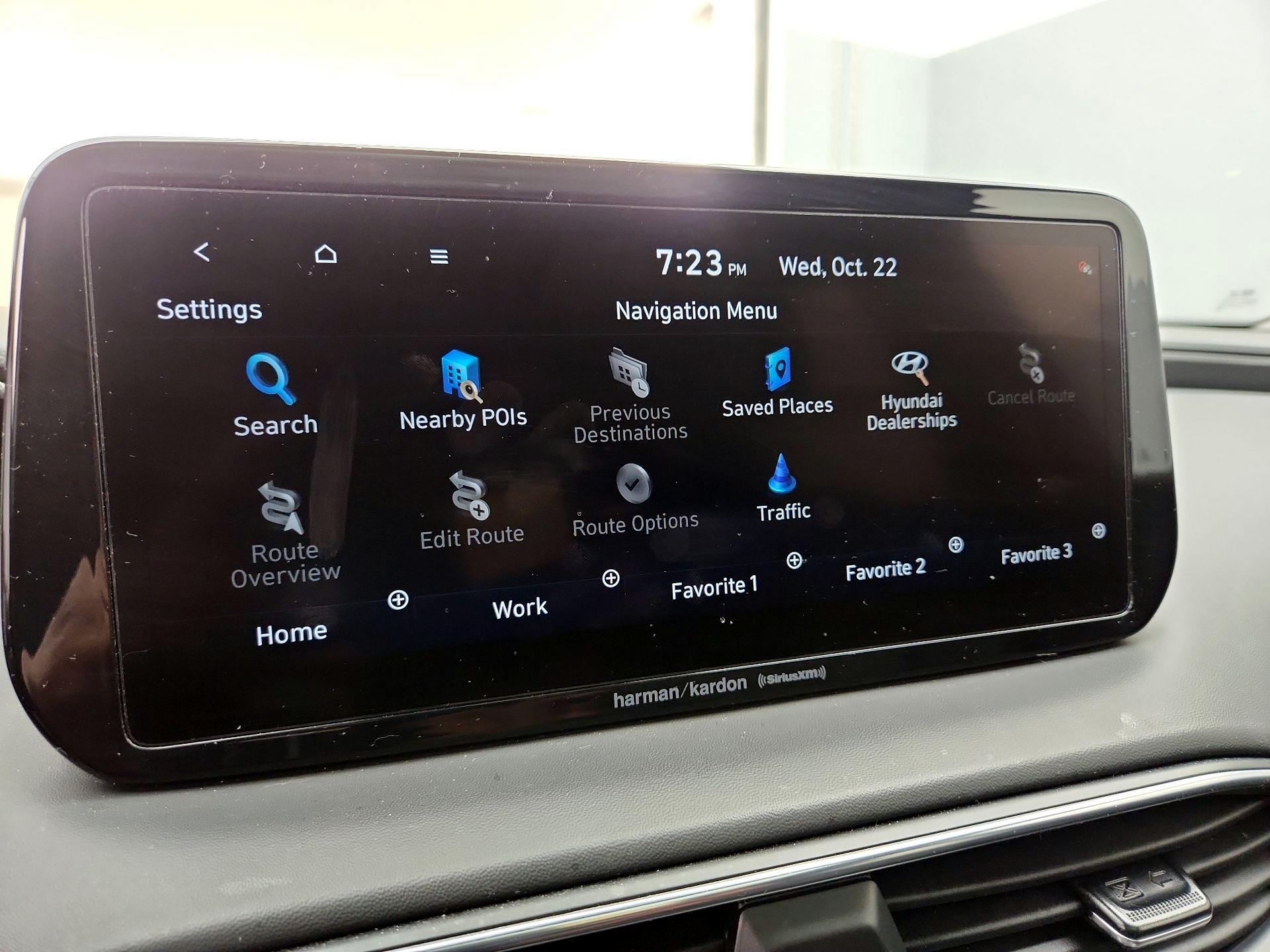 Thumbnail: 2023 Hyundai Santa Fe - 14