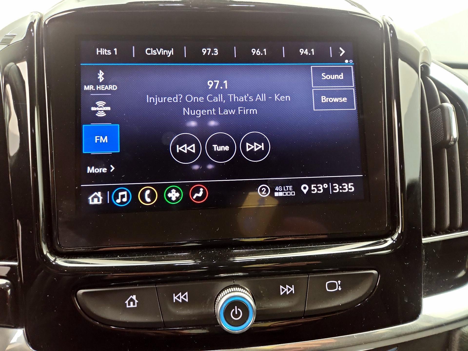 Thumbnail: 2020 Chevrolet Traverse - 15