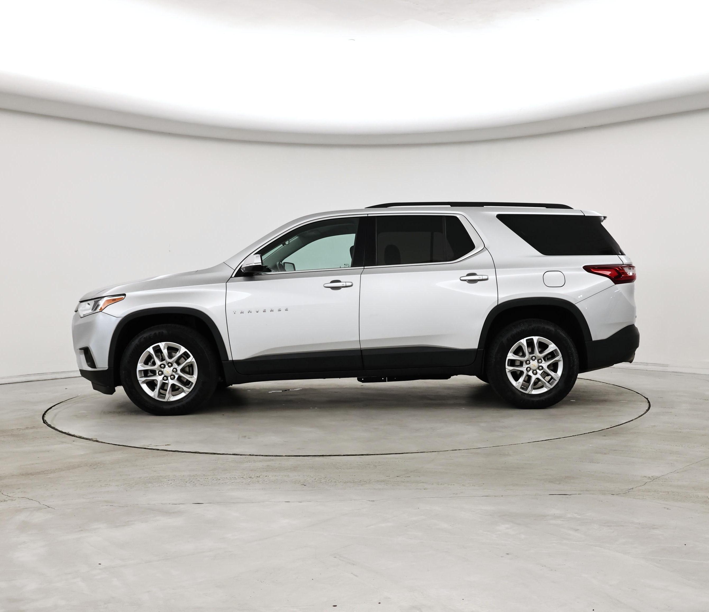 Thumbnail: 2020 Chevrolet Traverse - 3