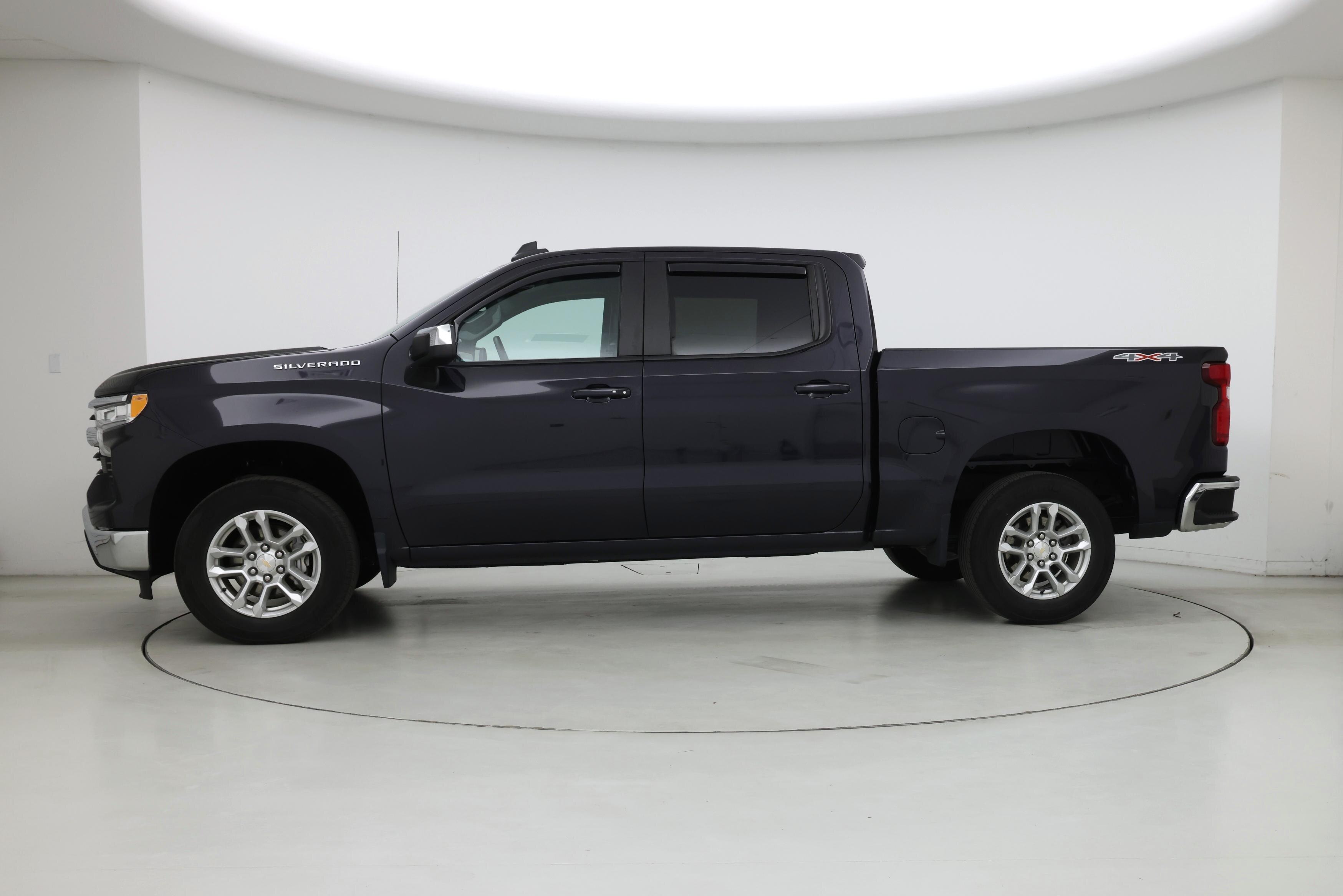 Thumbnail: 2023 Chevrolet Silverado 1500 - 3