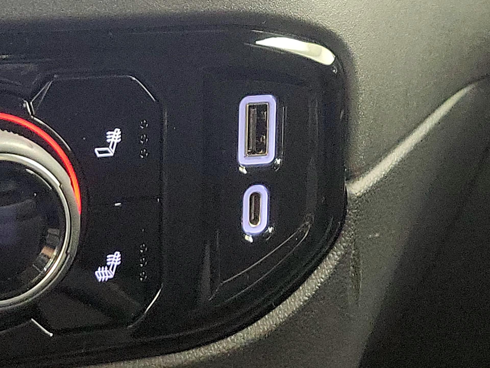 Thumbnail: 2022 Chevrolet Silverado 1500 - 18