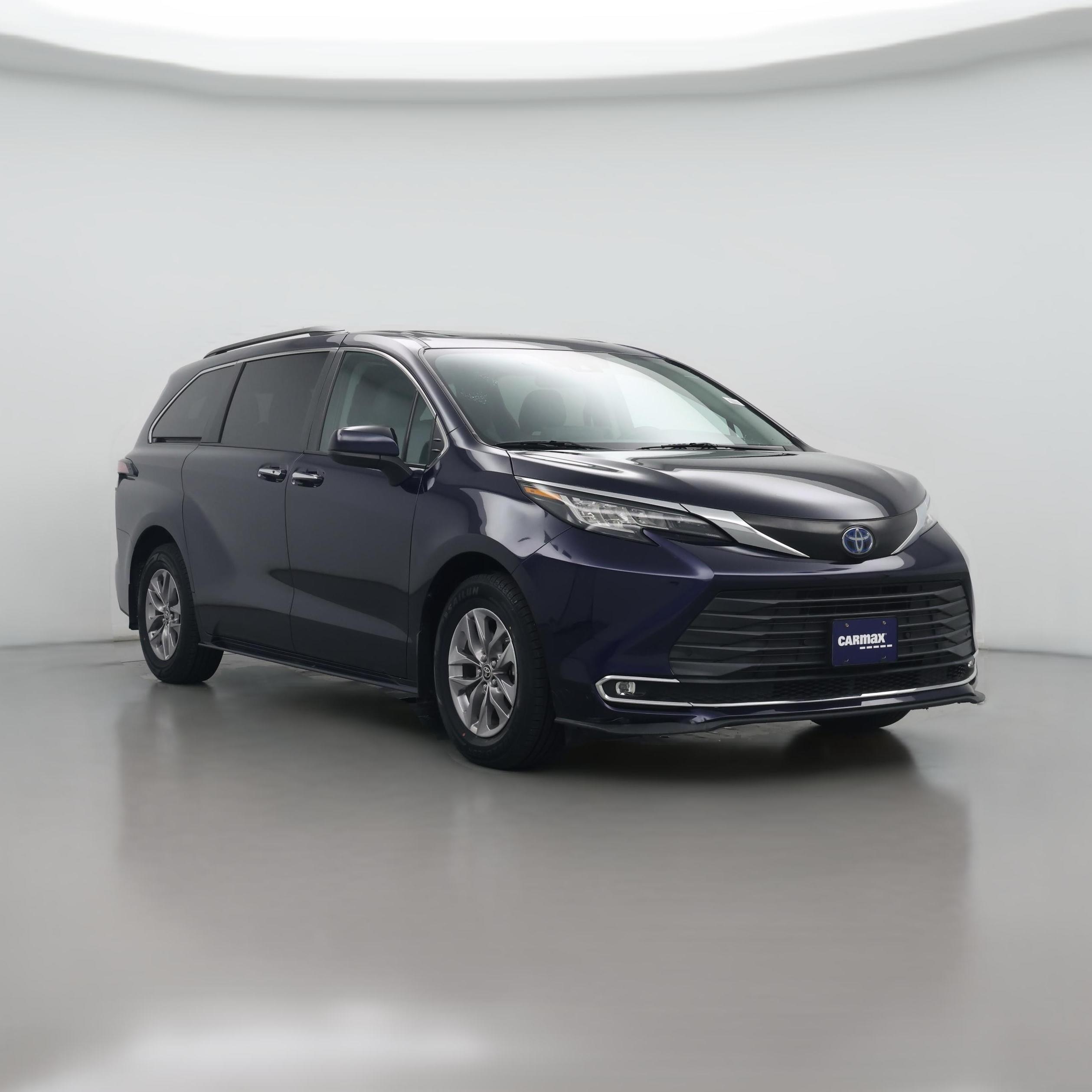 Thumbnail: 2022 Toyota Sienna - 1