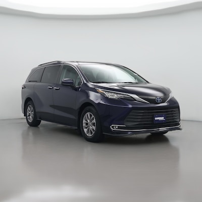 2022 Toyota Sienna Hybrid XLE