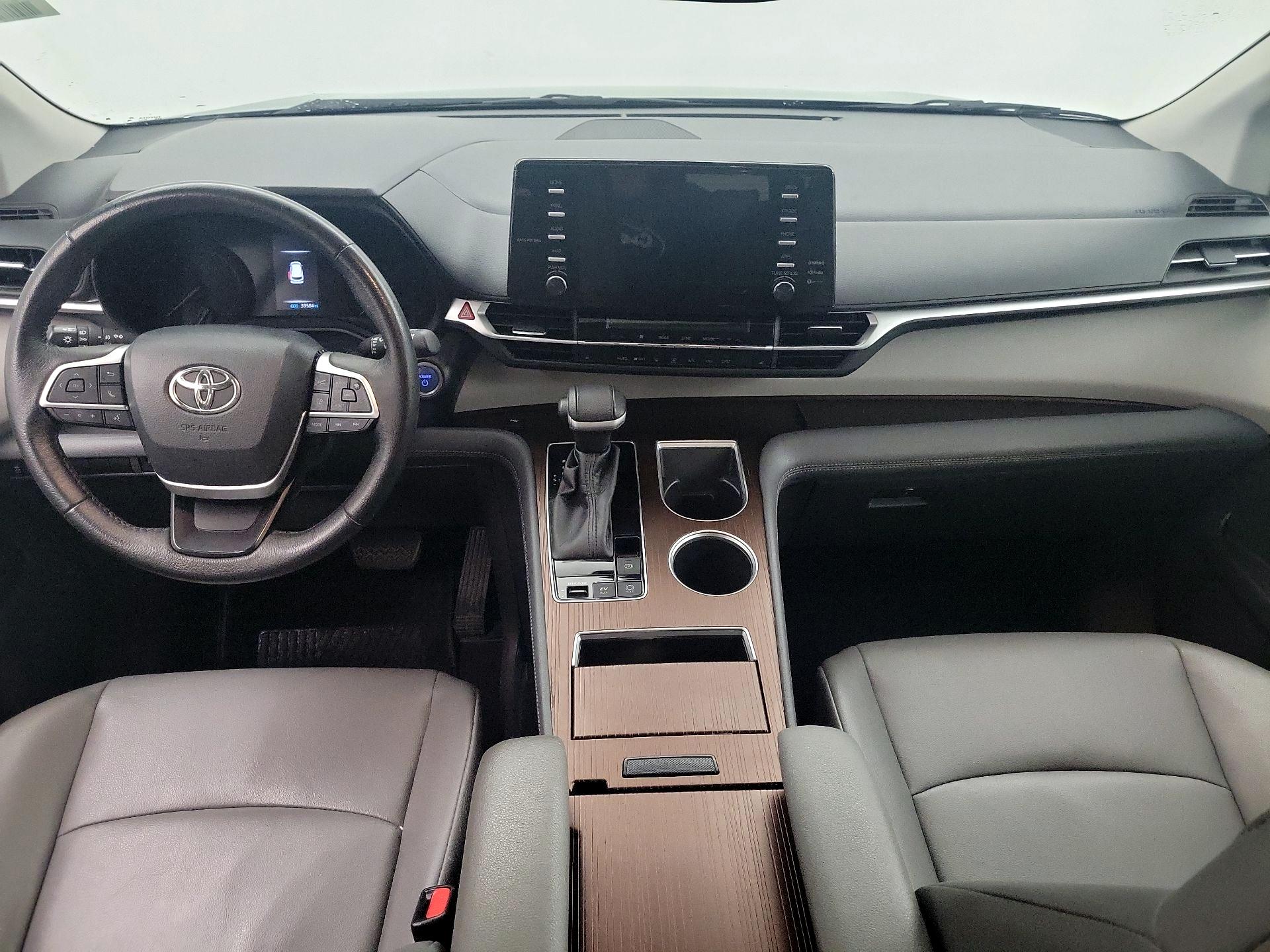 Thumbnail: 2022 Toyota Sienna - 9