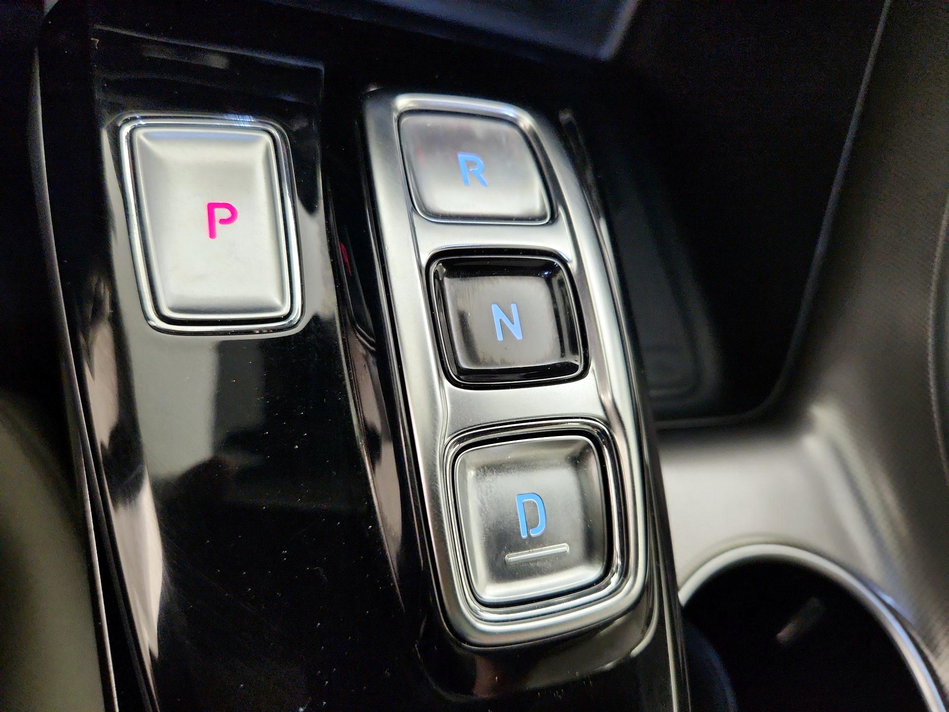 Thumbnail: 2023 Hyundai Sonata - 18