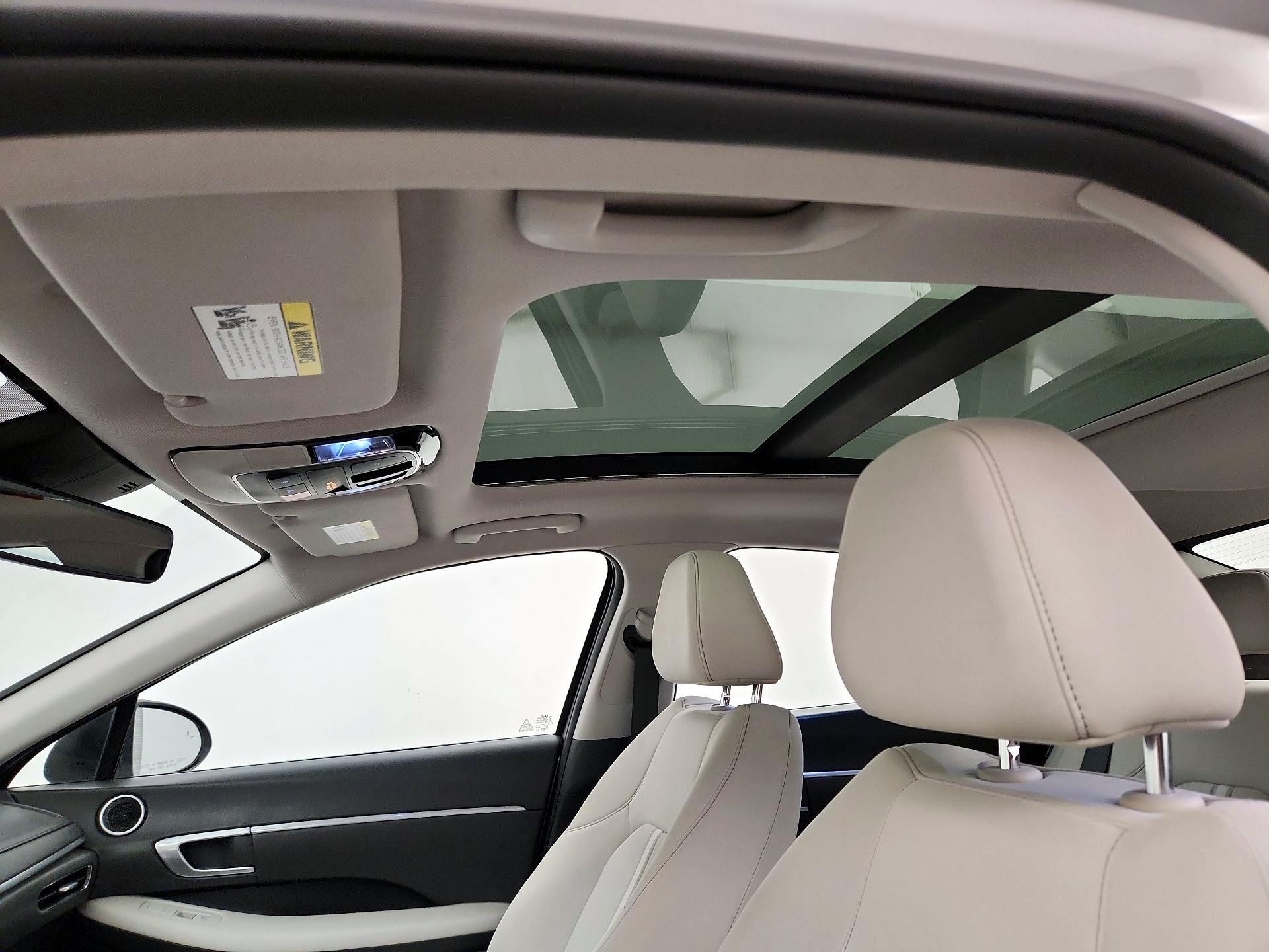 Thumbnail: 2023 Hyundai Sonata - 20