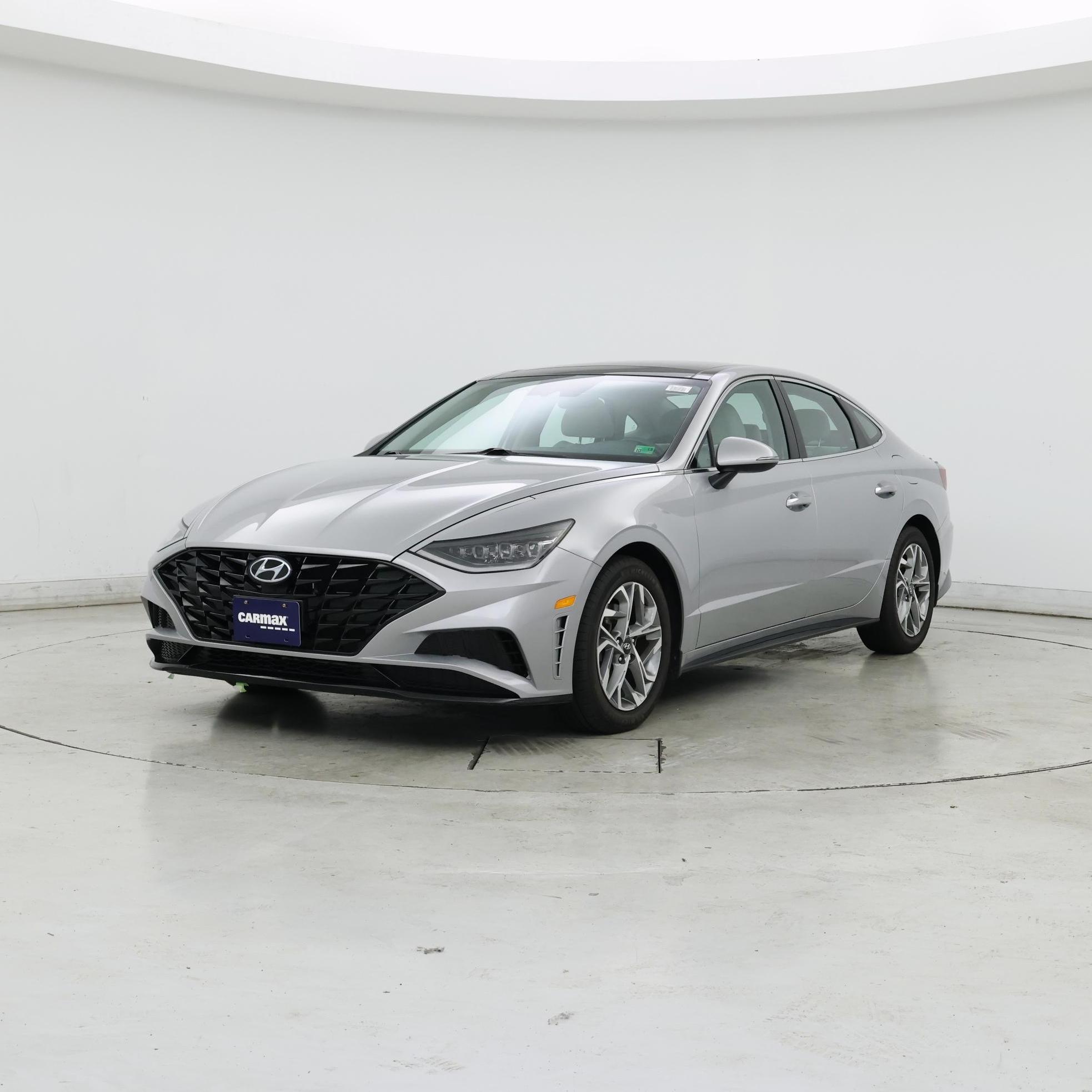 Thumbnail: 2023 Hyundai Sonata - 4