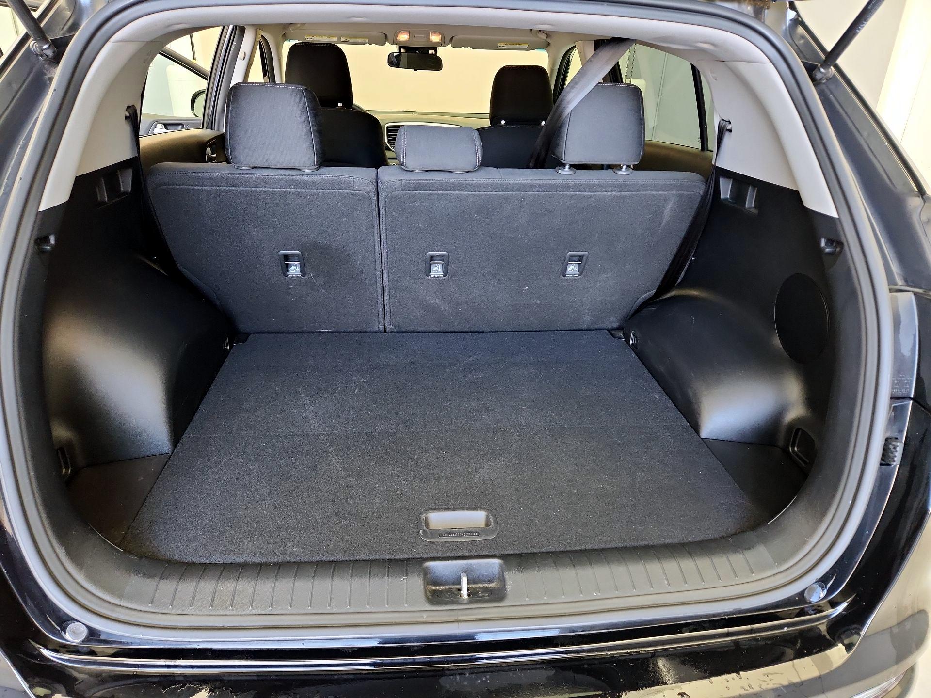 Thumbnail: 2020 Kia Sportage - 20