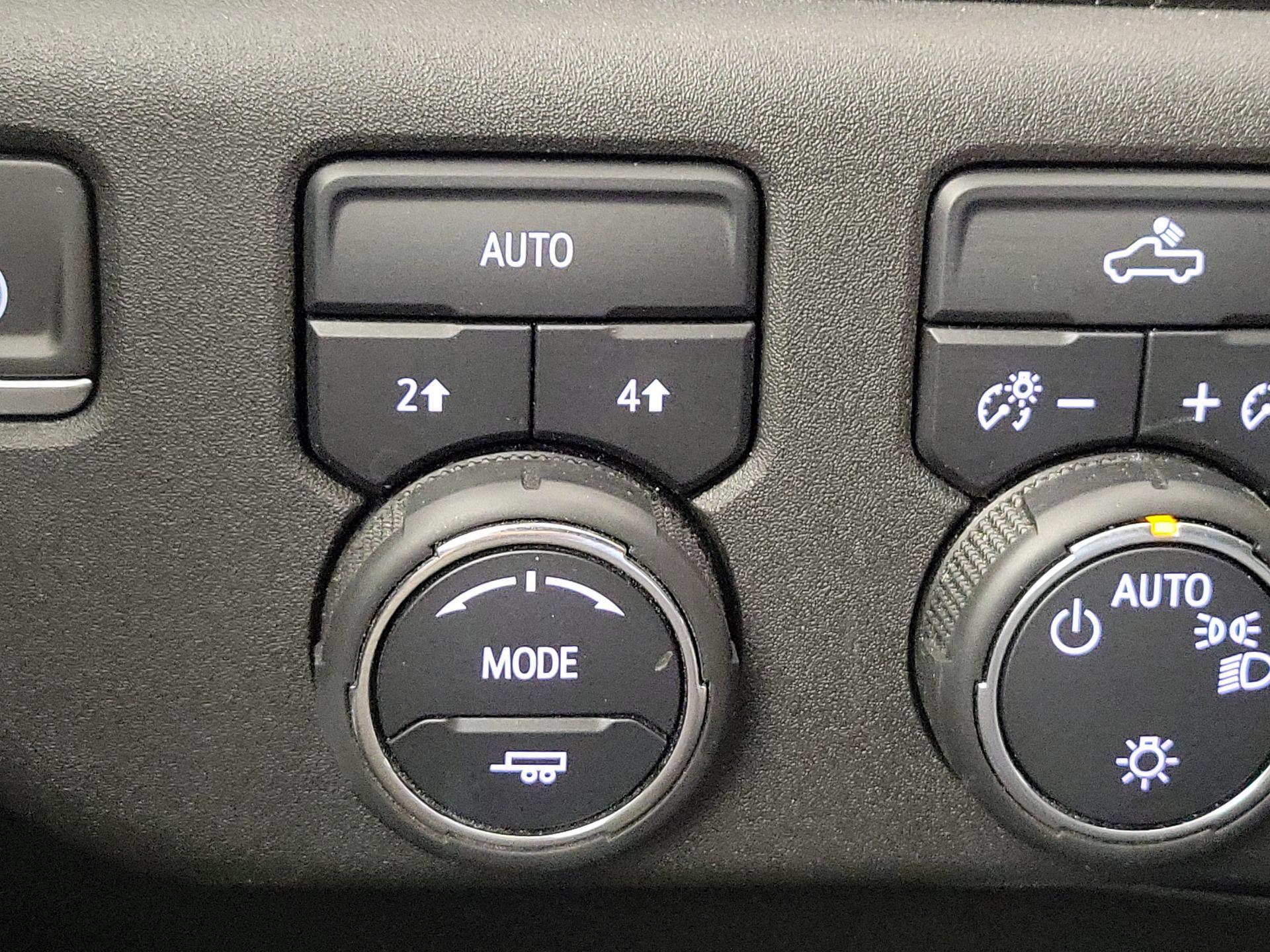 Thumbnail: 2023 Chevrolet Silverado 1500 - 13