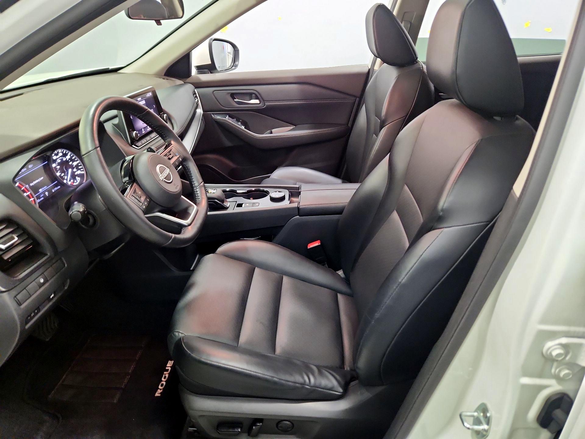 Thumbnail: 2023 Nissan Rogue - 11