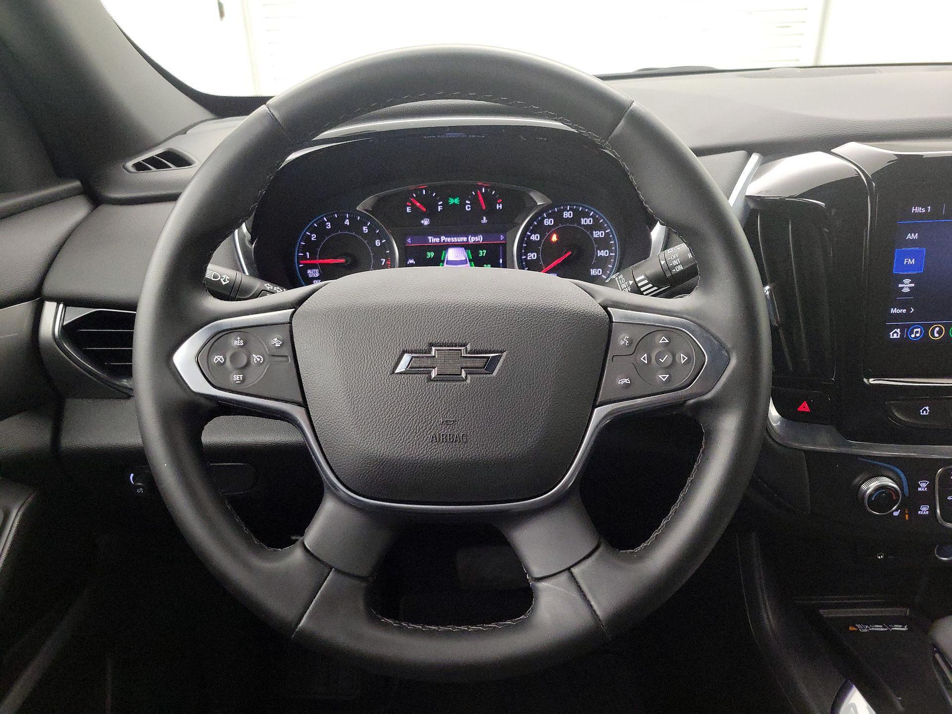 Thumbnail: 2023 Chevrolet Traverse - 10