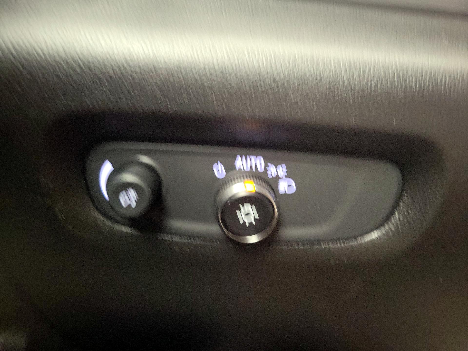 Thumbnail: 2023 Chevrolet Traverse - 13