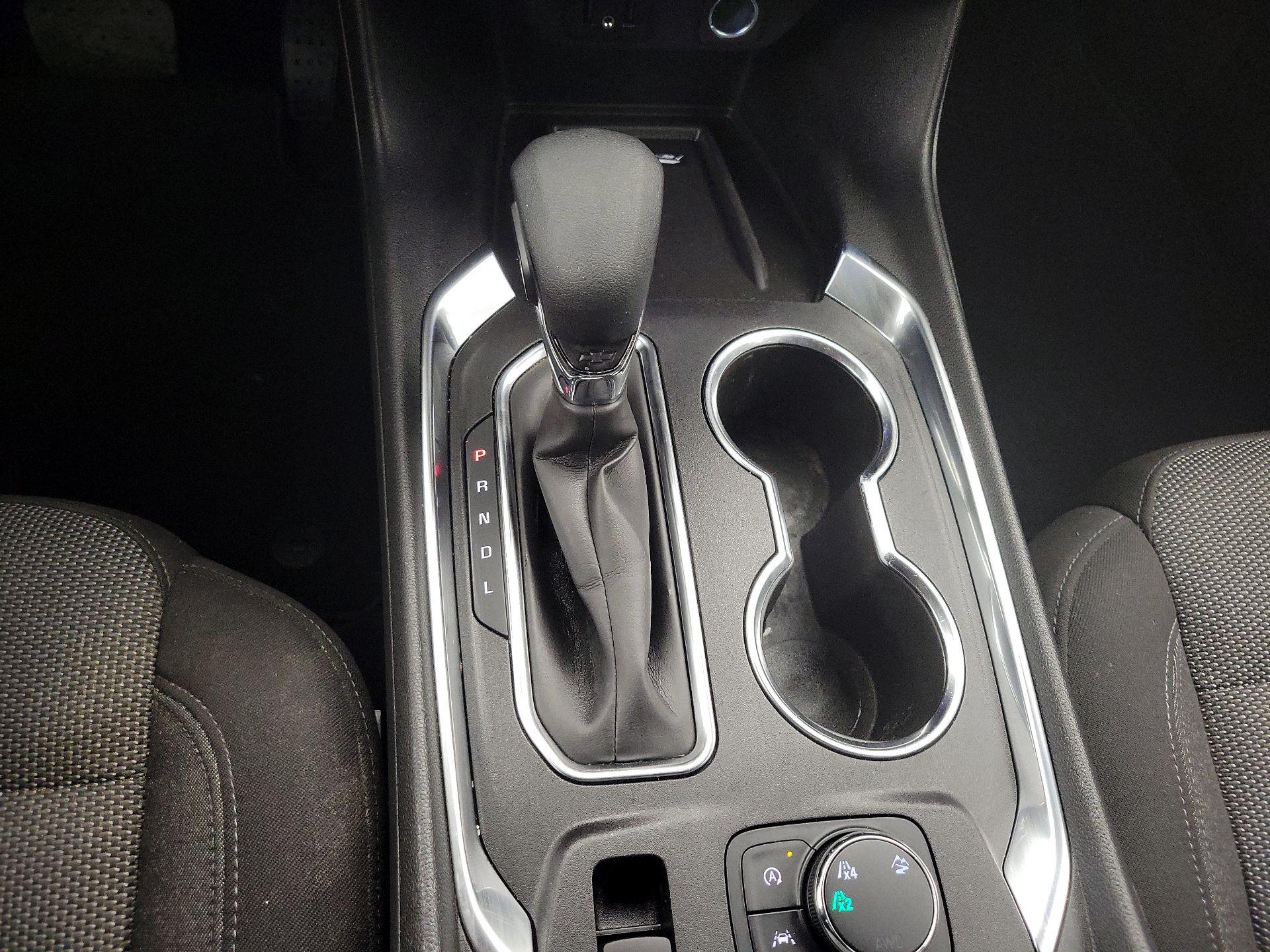 Thumbnail: 2023 Chevrolet Traverse - 17