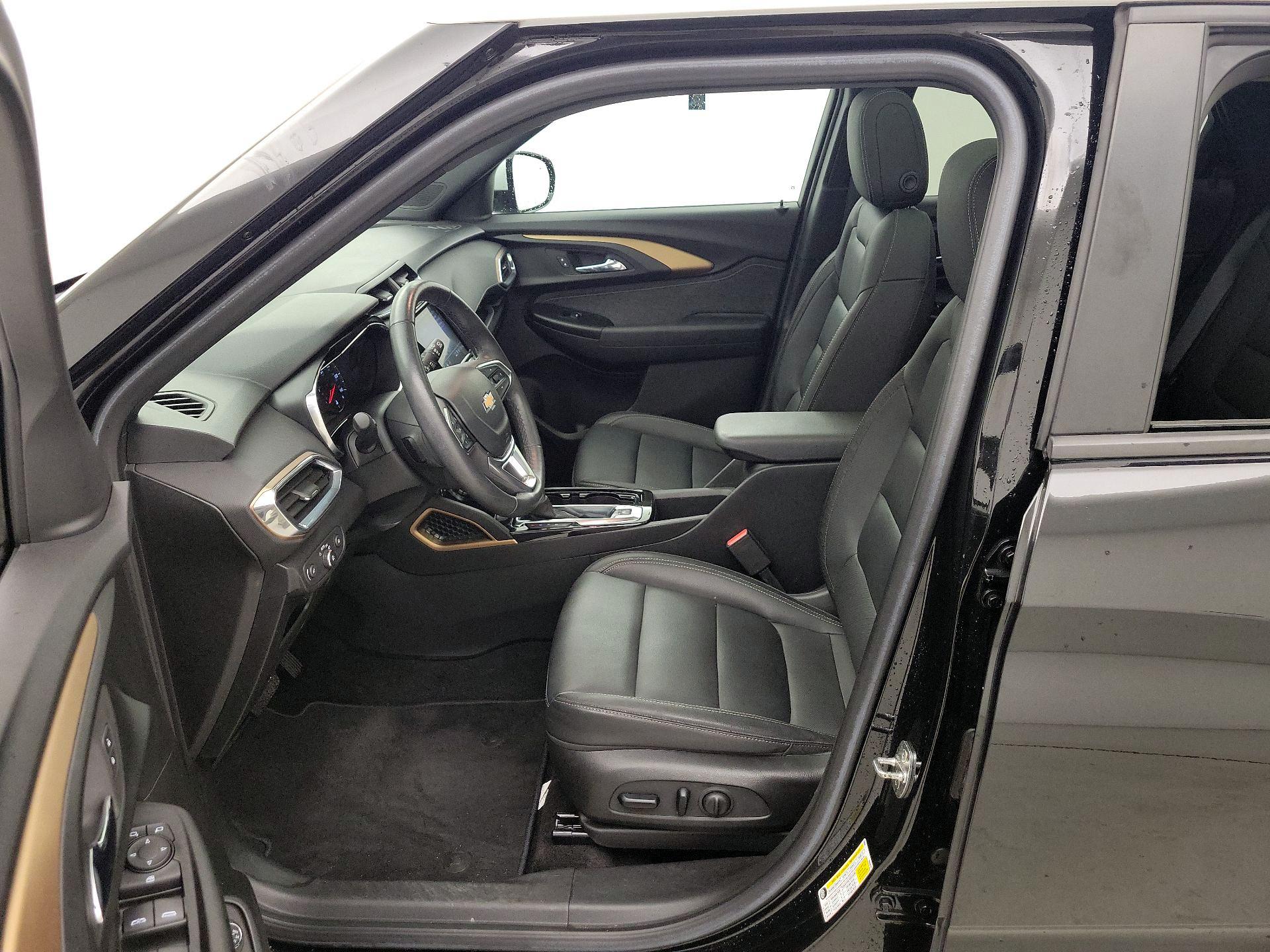 Thumbnail: 2022 Chevrolet TrailBlazer - 11