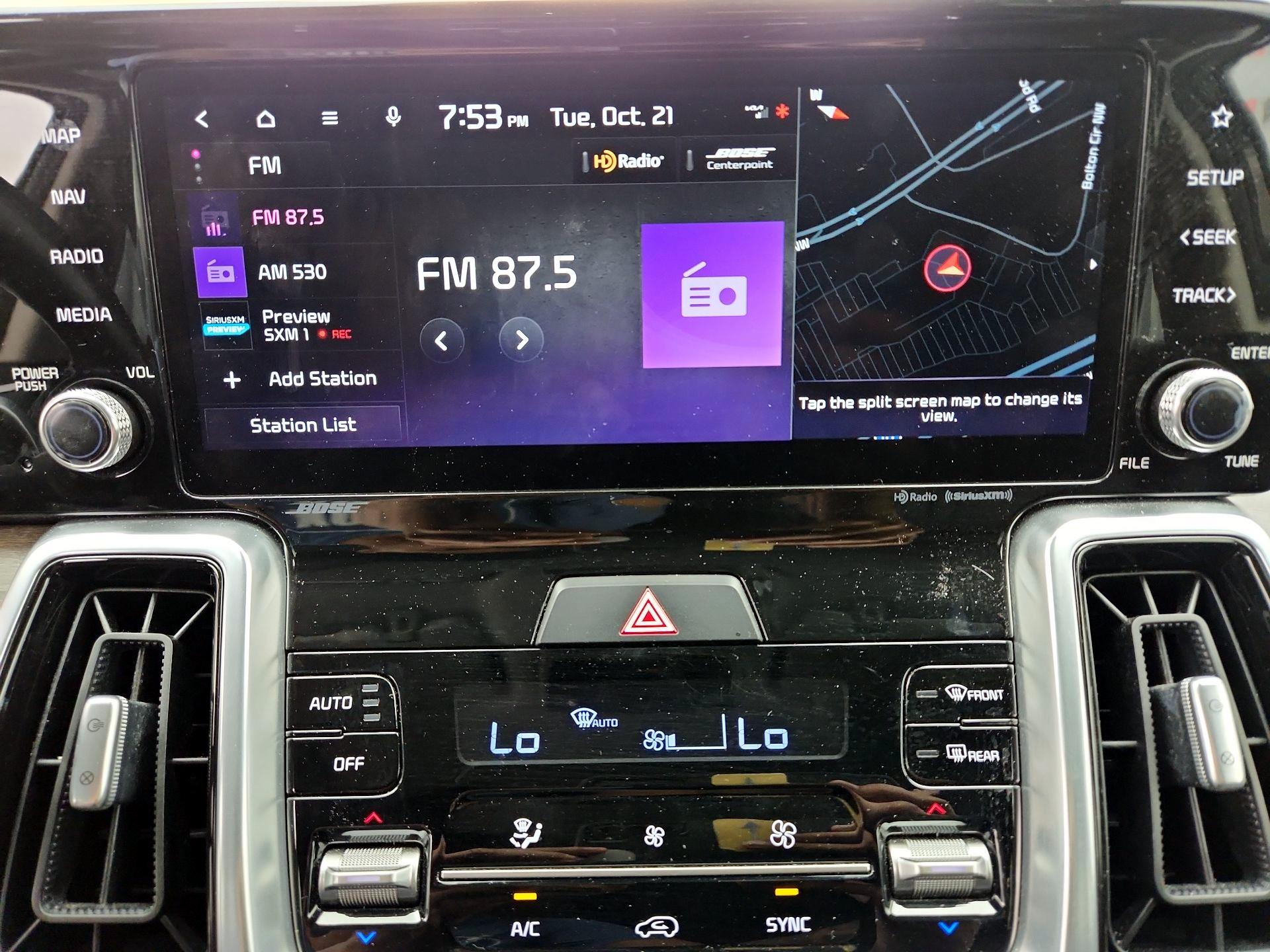 Thumbnail: 2022 Kia Sorento - 16