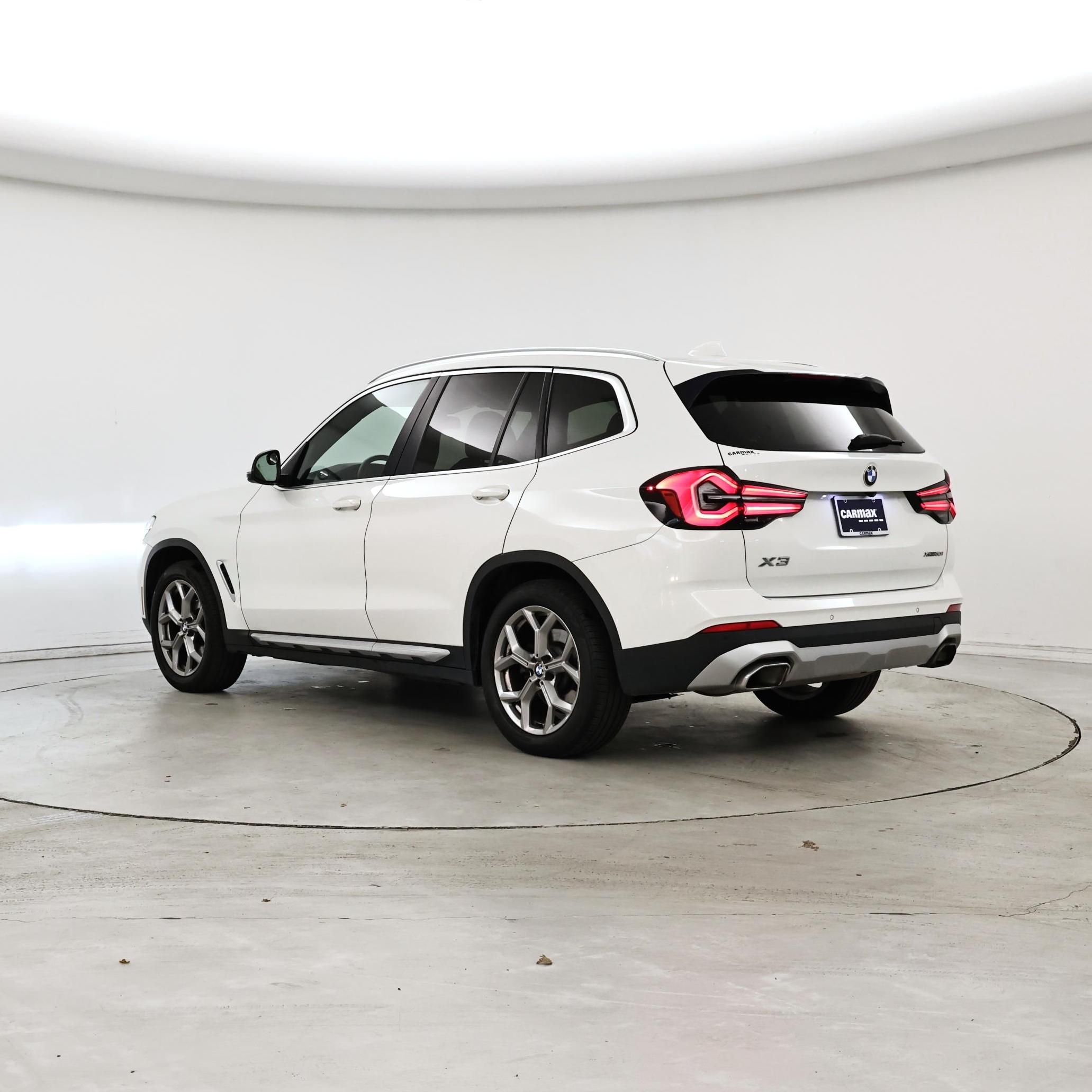 Thumbnail: 2022 Kia Sorento - 2