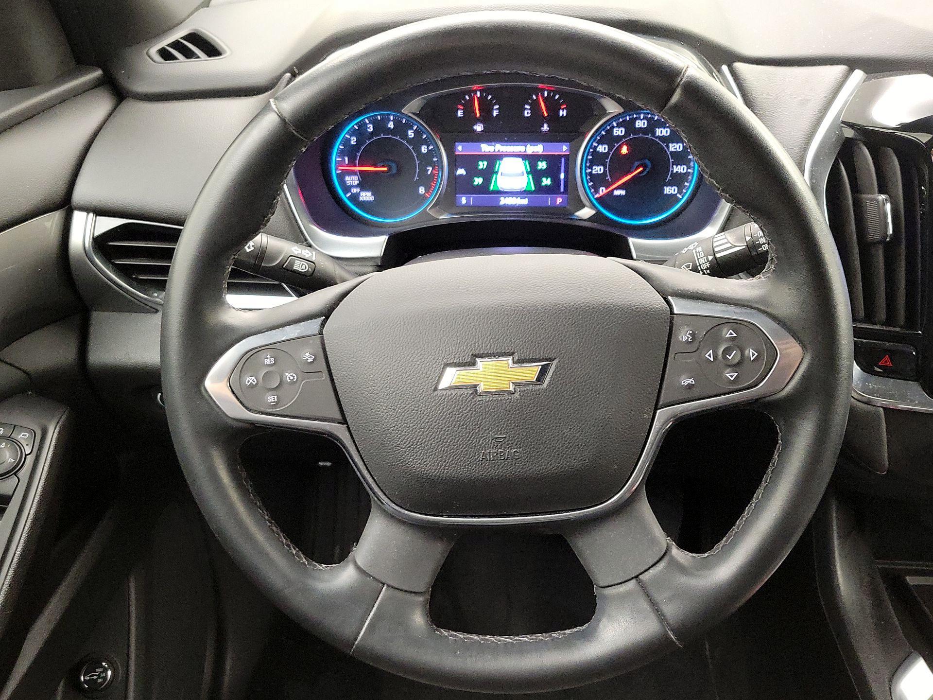 Thumbnail: 2023 Chevrolet Traverse - 10