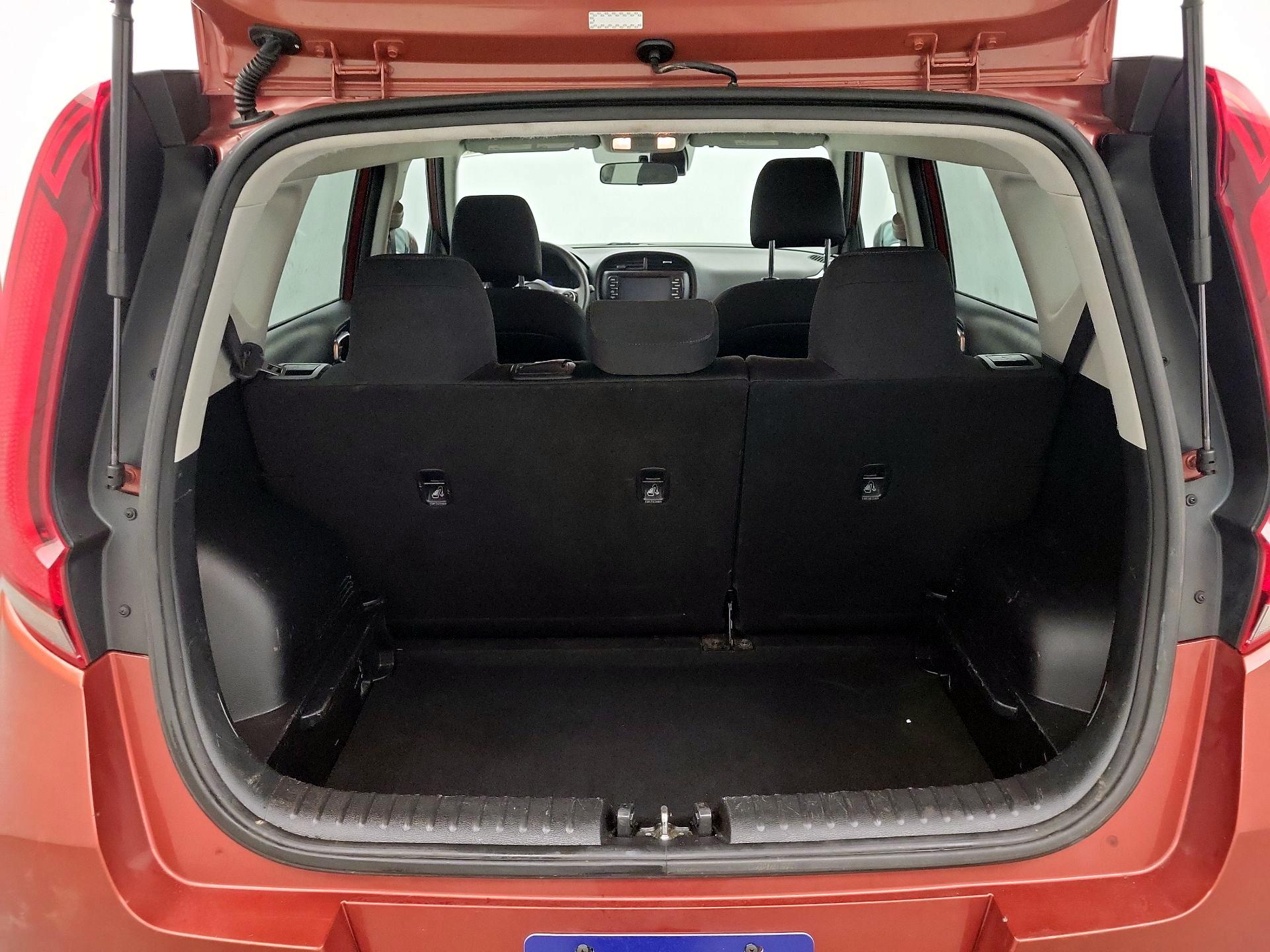 Thumbnail: 2020 Kia Soul - 18