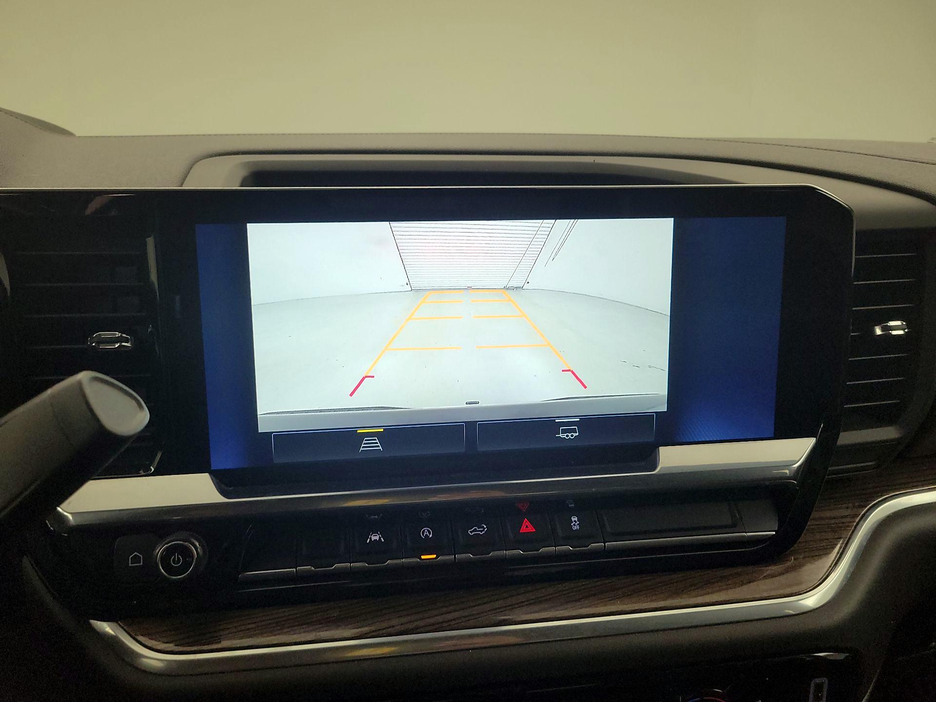 Thumbnail: 2022 Chevrolet Silverado 1500 - 14