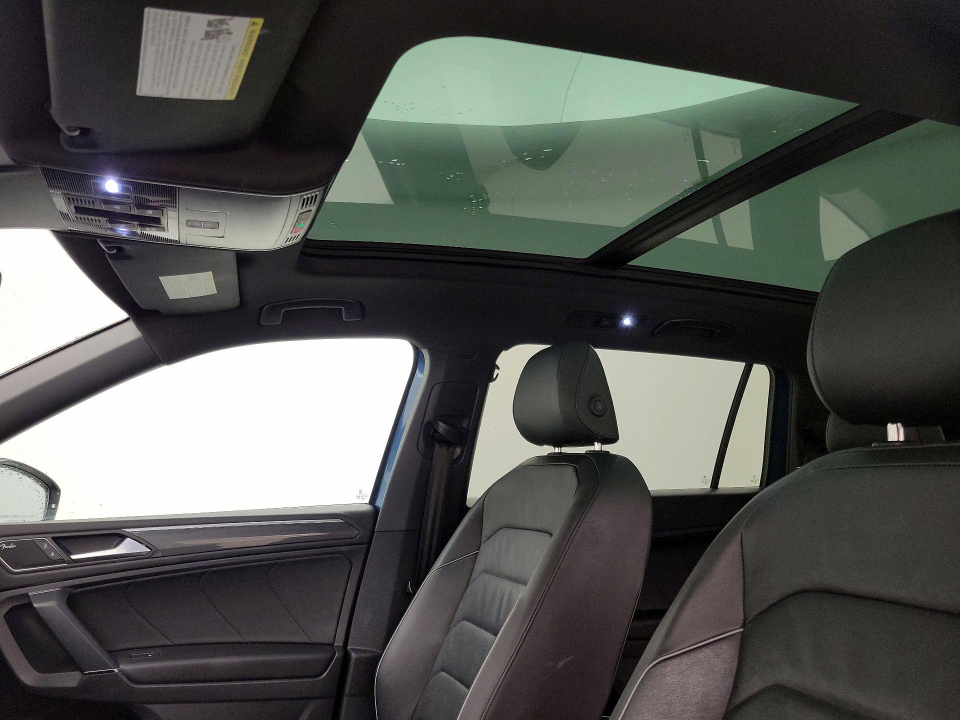 Thumbnail: 2020 Volkswagen Tiguan - 20