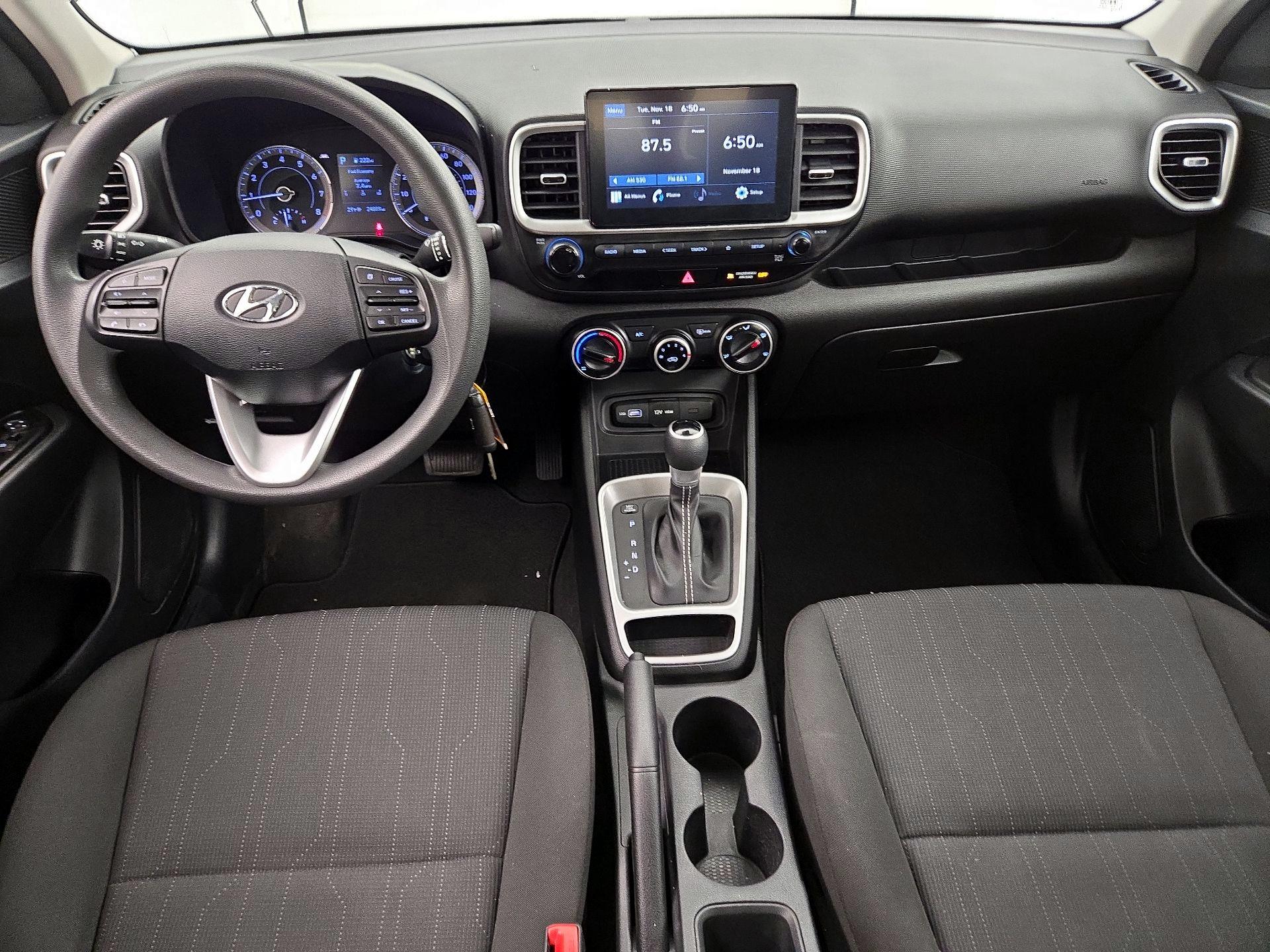 Thumbnail: 2022 Hyundai Venue - 9