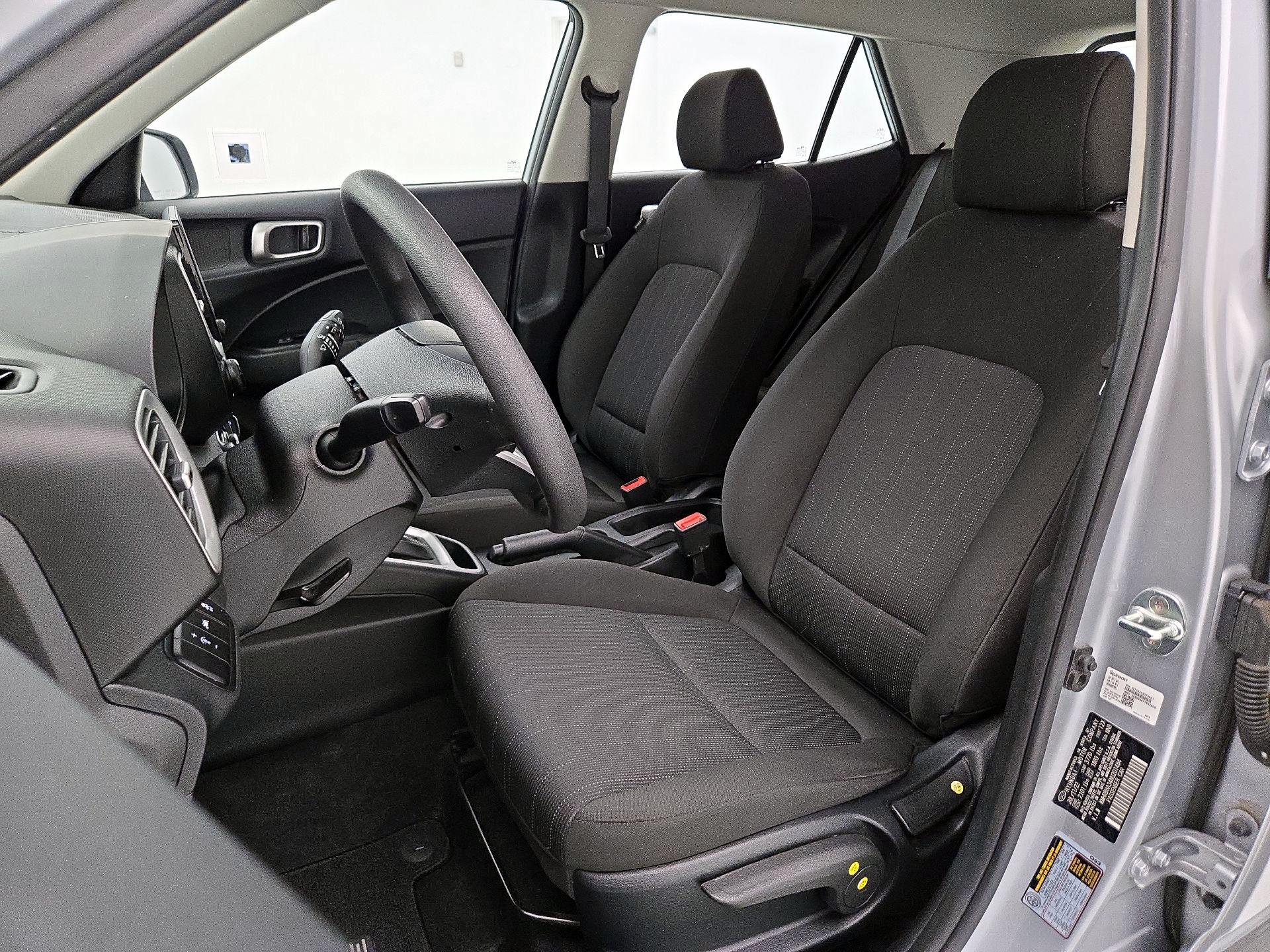 Thumbnail: 2022 Hyundai Venue - 11