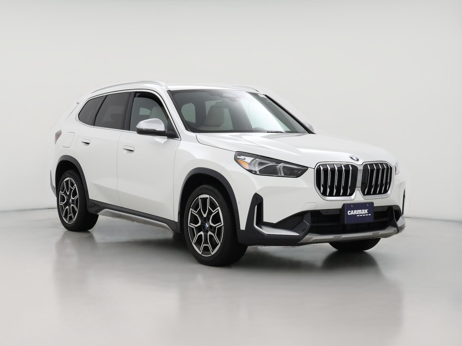 2023 BMW X1 28i