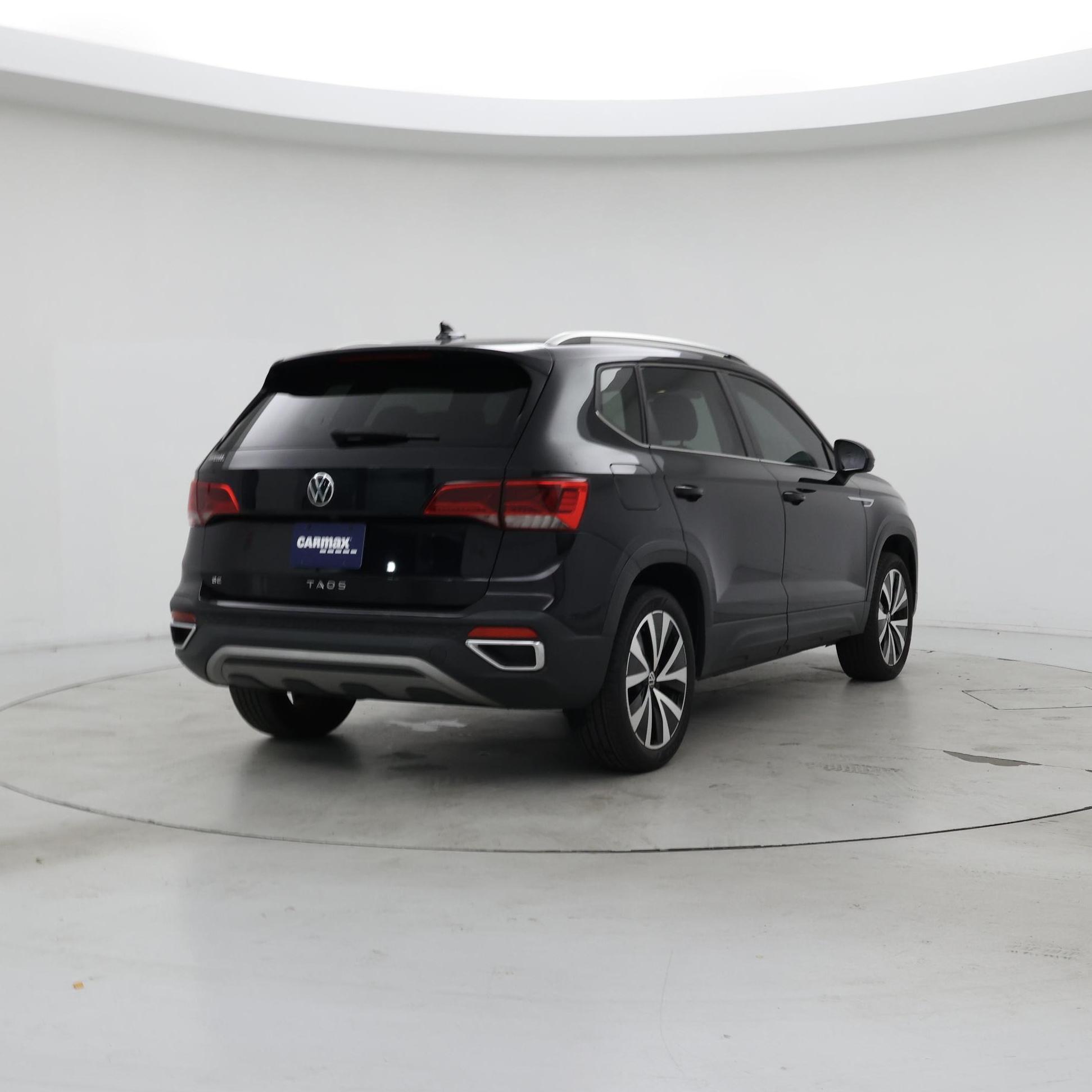 Thumbnail: 2022 Volkswagen Taos - 8