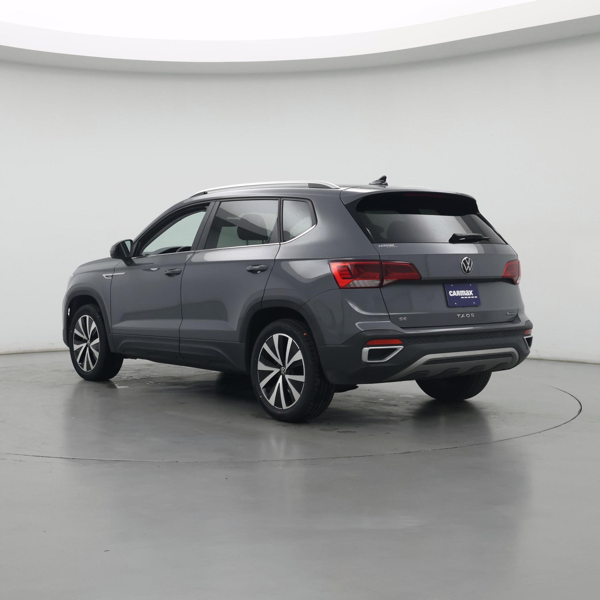 Thumbnail: 2022 Volkswagen Taos - 2