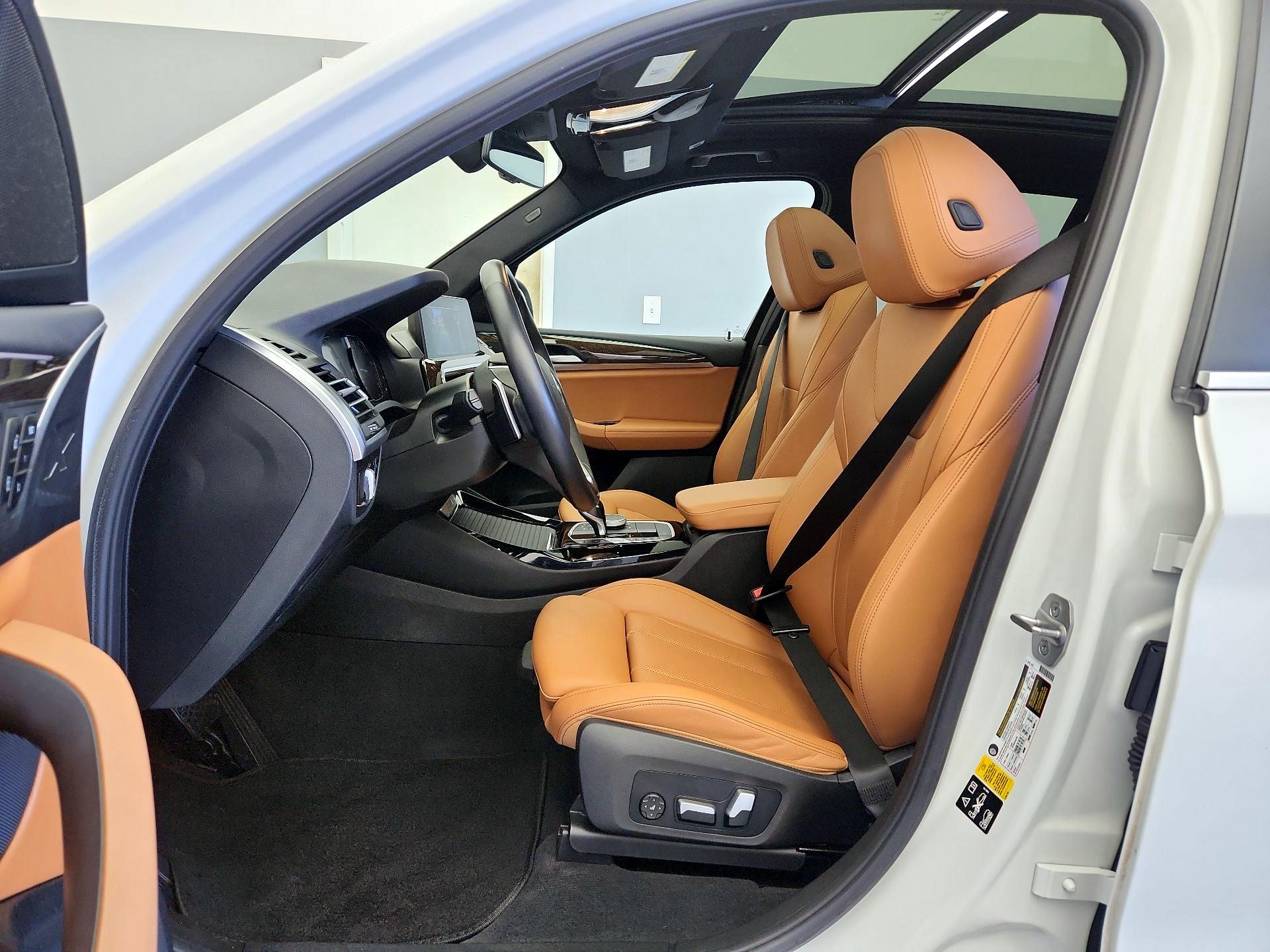 Thumbnail: 2022 BMW X3 - 11
