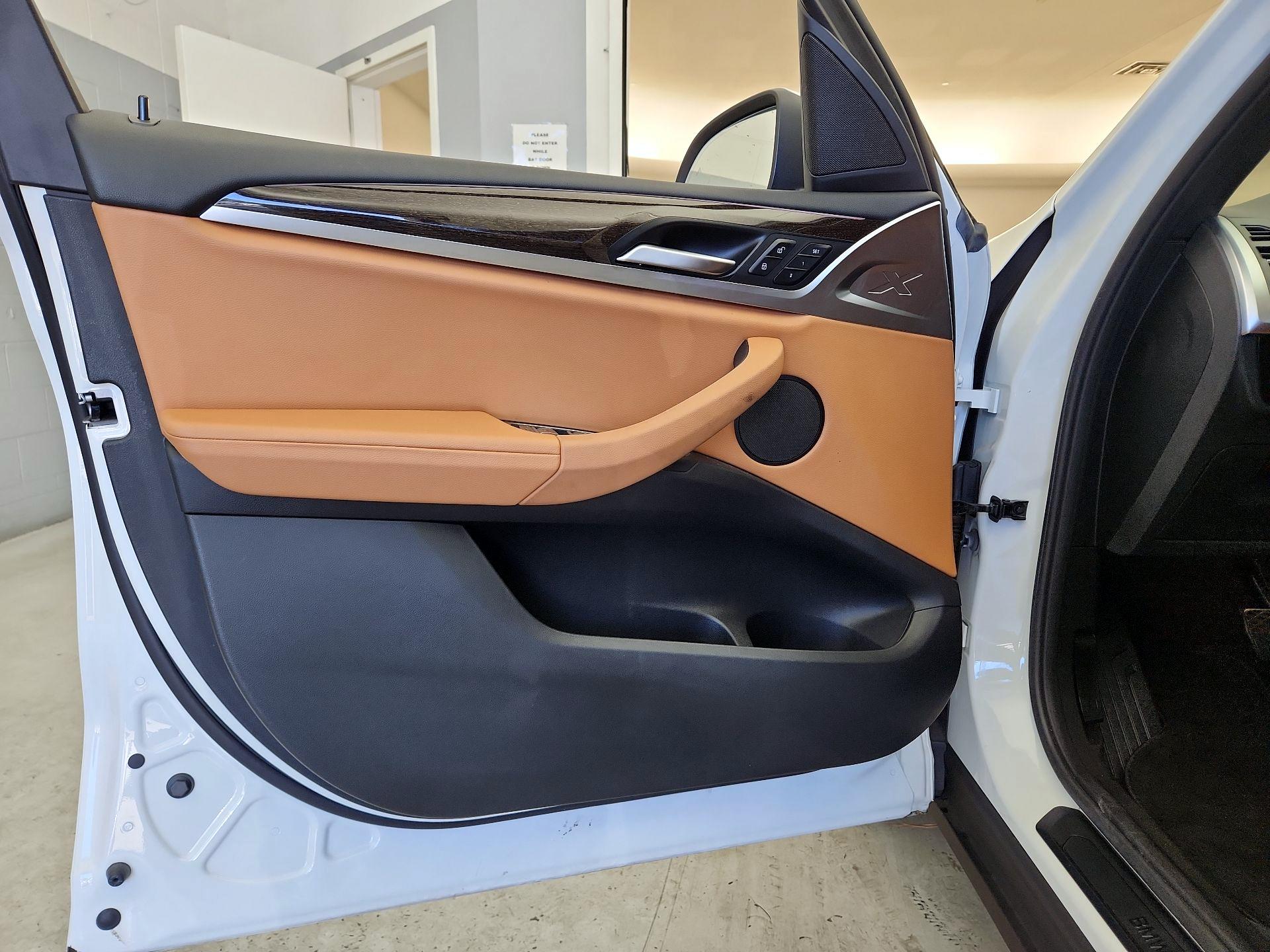 Thumbnail: 2022 BMW X3 - 12