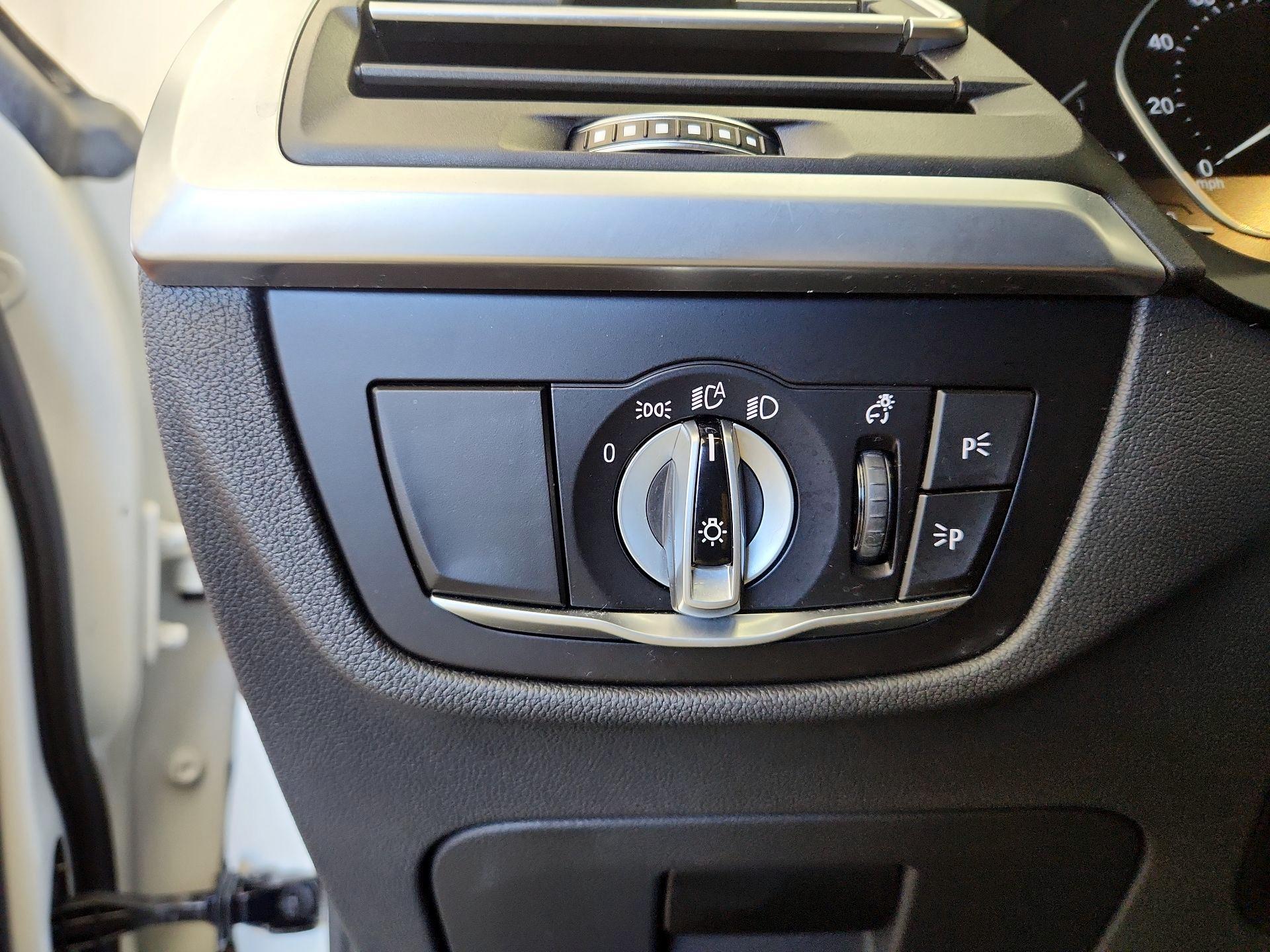 Thumbnail: 2022 BMW X3 - 13
