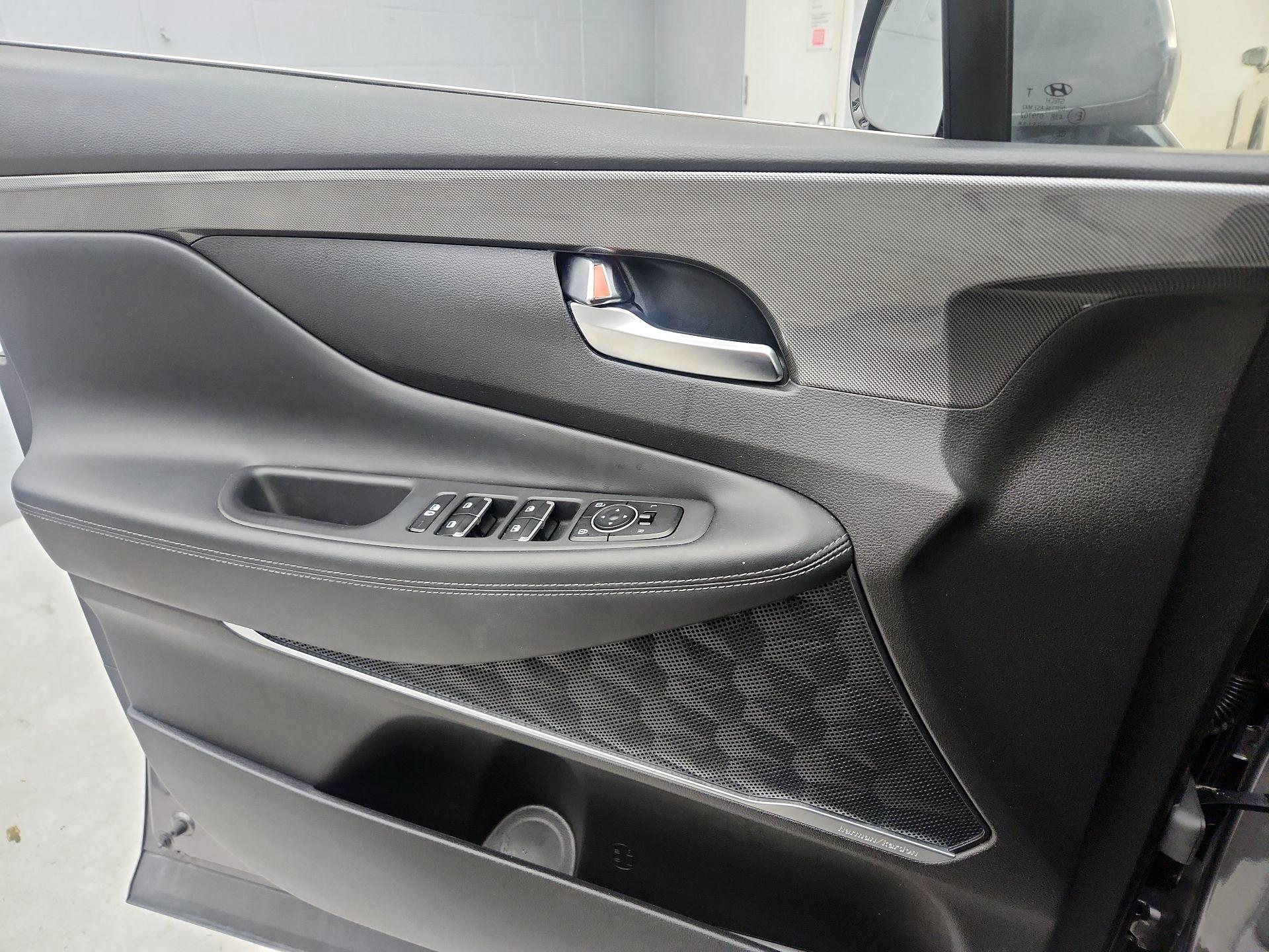 Thumbnail: 2022 Hyundai Santa Fe - 12