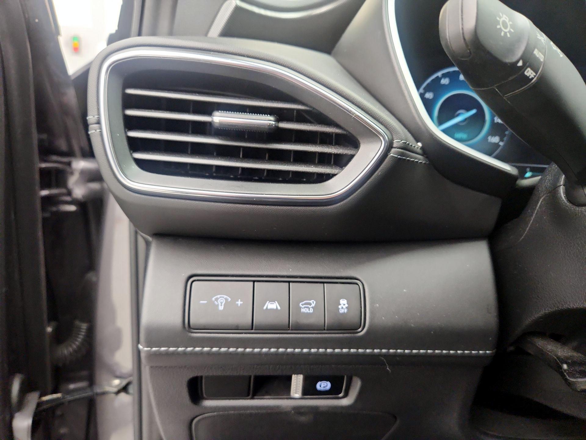 Thumbnail: 2022 Hyundai Santa Fe - 13