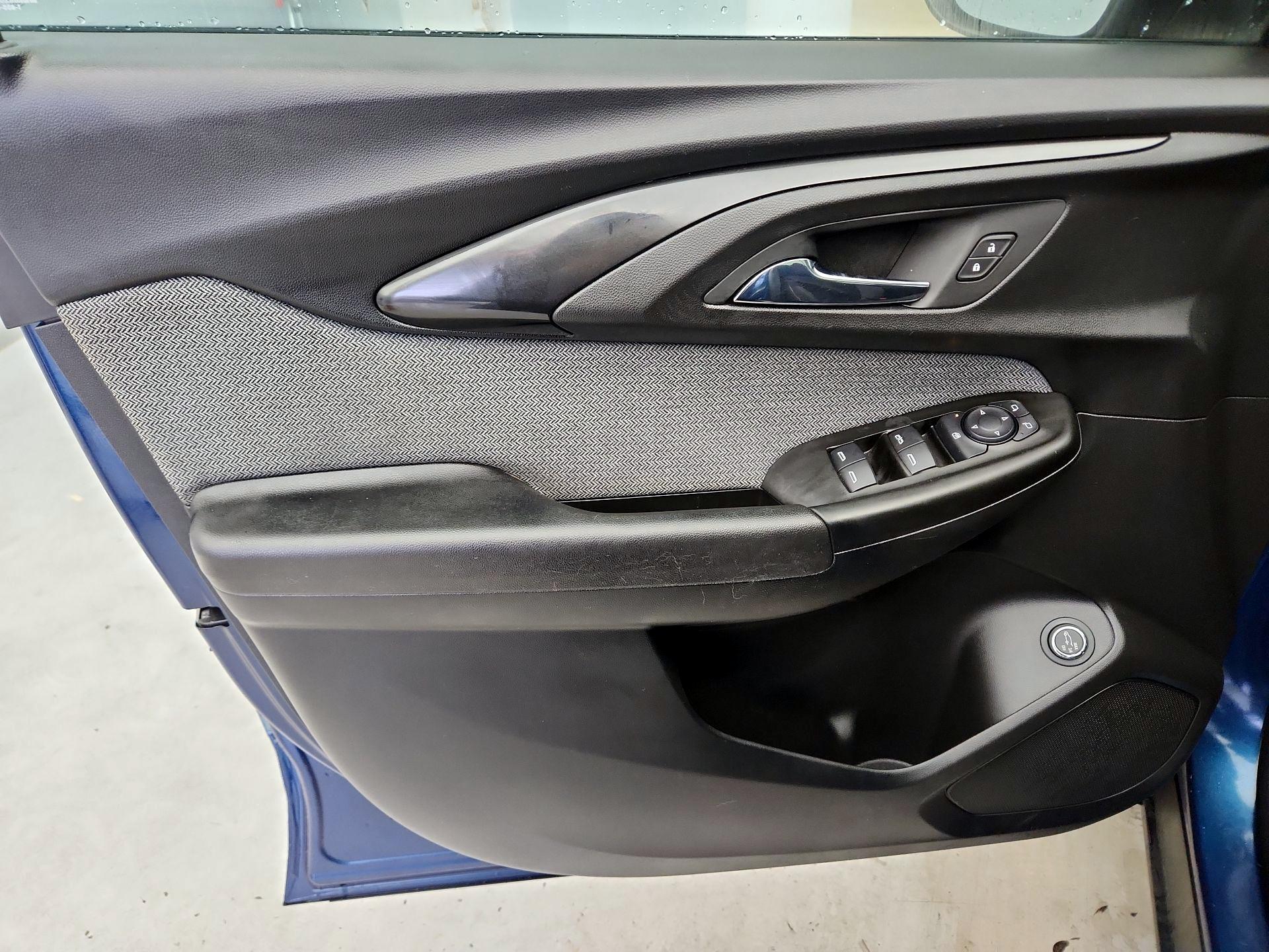 Thumbnail: 2021 Chevrolet TrailBlazer - 12