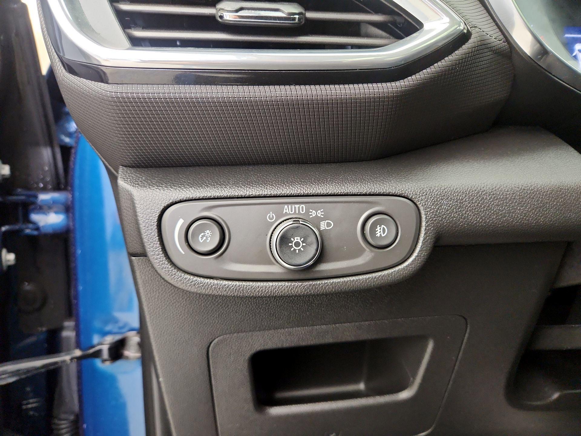 Thumbnail: 2021 Chevrolet TrailBlazer - 13