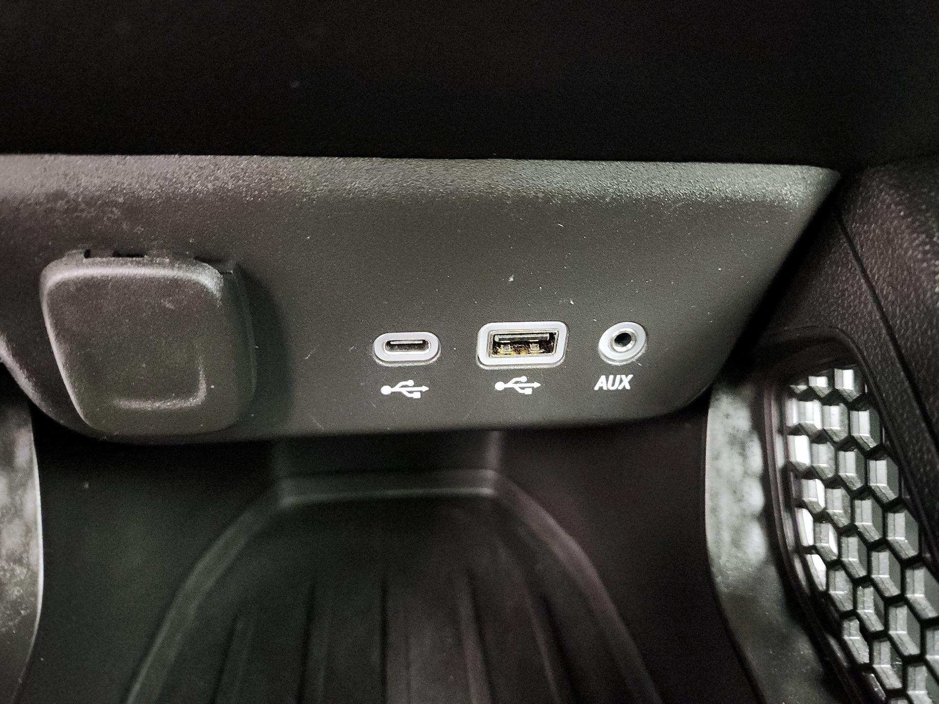 Thumbnail: 2021 Chevrolet TrailBlazer - 18