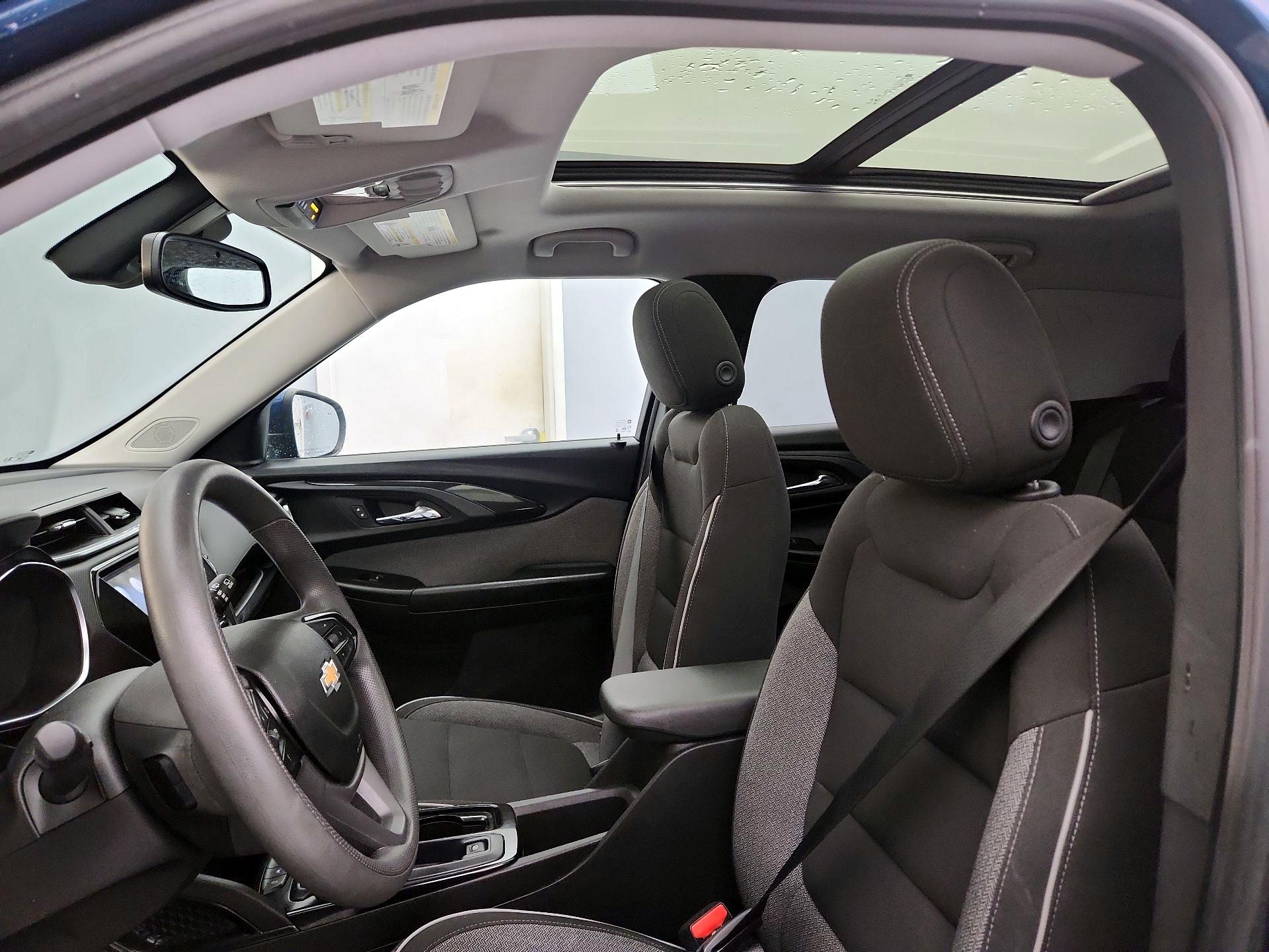 Thumbnail: 2021 Chevrolet TrailBlazer - 19