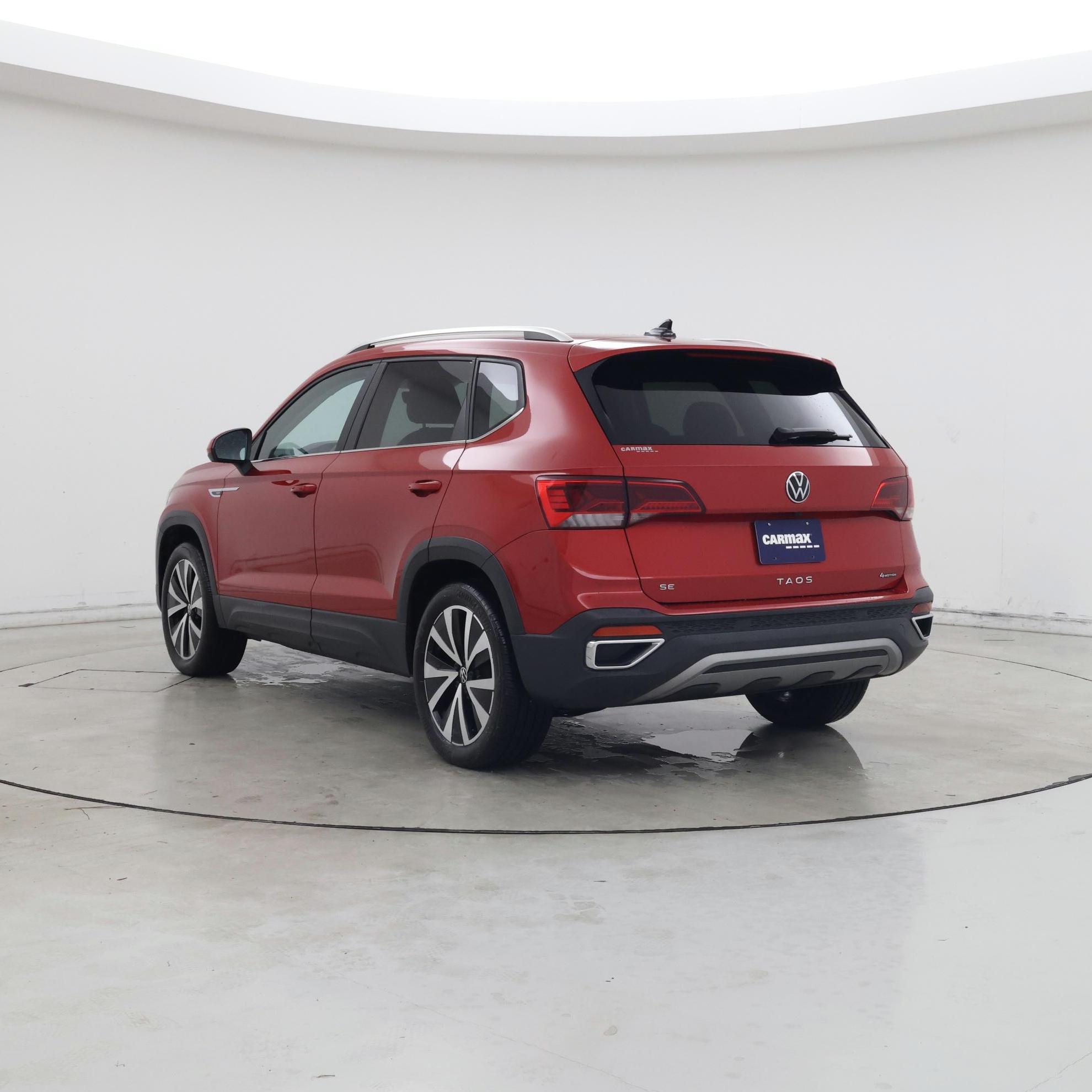 Thumbnail: 2022 Volkswagen Taos - 2