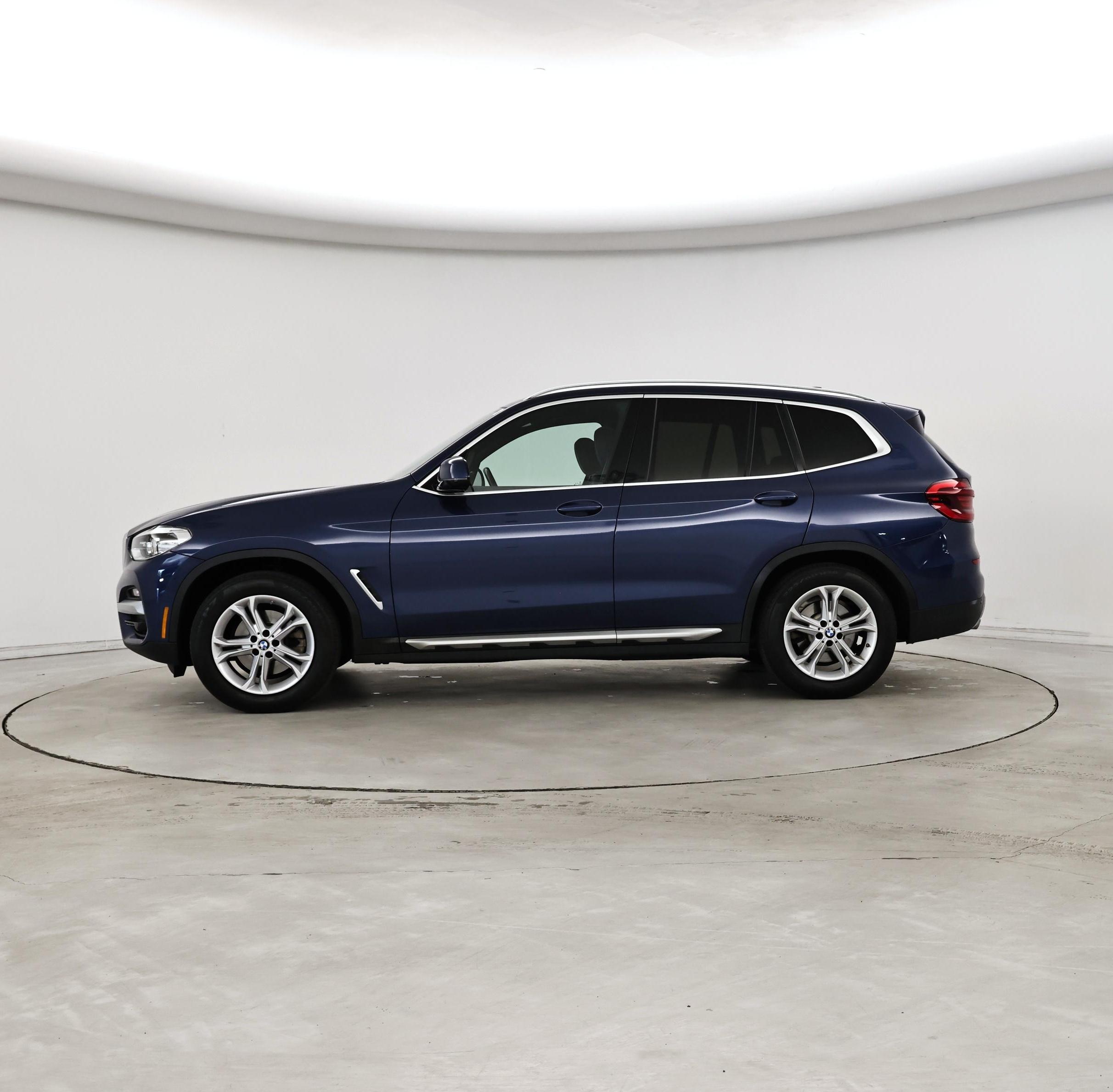 Thumbnail: 2021 BMW X3 - 3