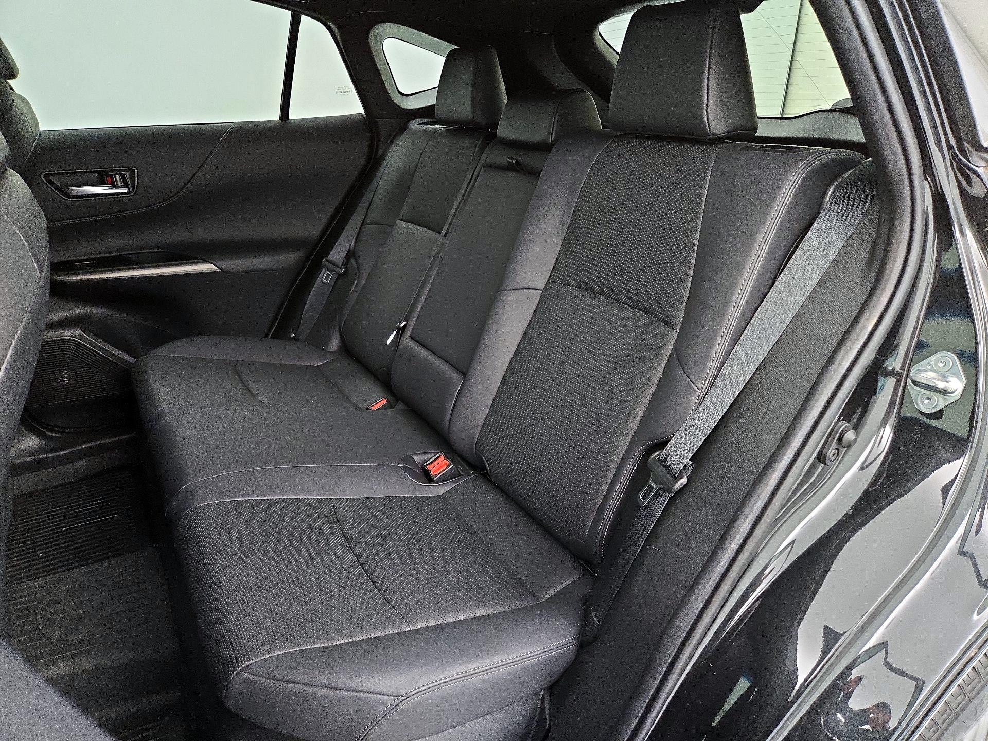 Thumbnail: 2023 Toyota Venza - 19